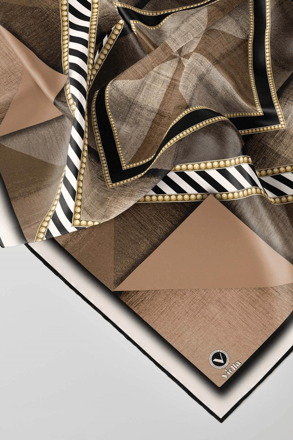 Twill Eskitme Desenli Bej Renkli 90x90 Eşarp (İpek İçermez) Kenar Dikiş Şekli El Dikişli