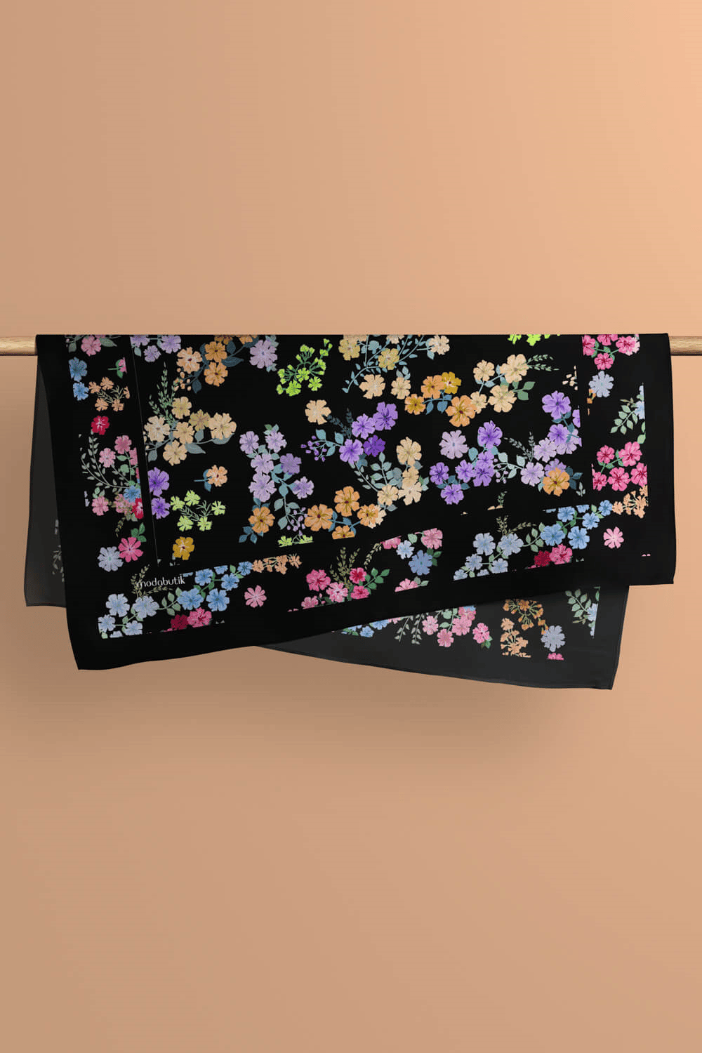 Kadın Çiçek Desenli 50x50 Bandana HYL DG01393-22