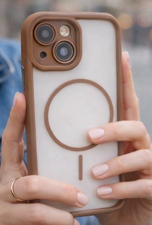 iPhone 13 Kılıf – Kamera Korumalı – MagSafe Uyumlu – Haki Renk – Mat Silikon Telefon Kılıfı