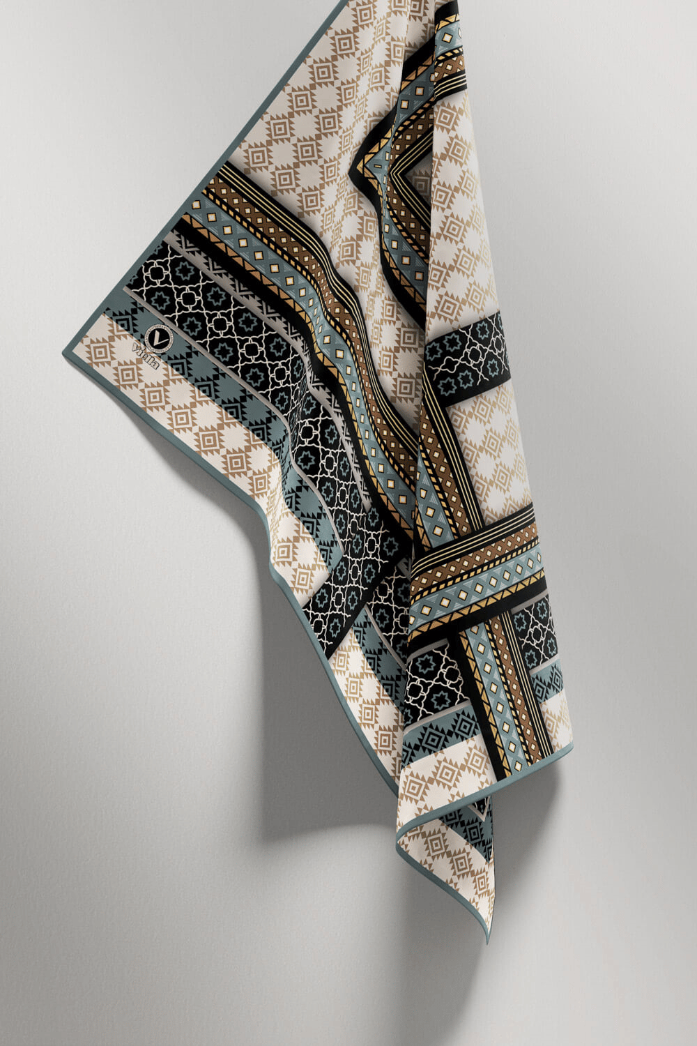 Twill Etnik Desenli Koyu Mint Yeşili Renkli 90x90 Eşarp (İpek İçermez) Kenar Dikiş Şekli El Dikişli