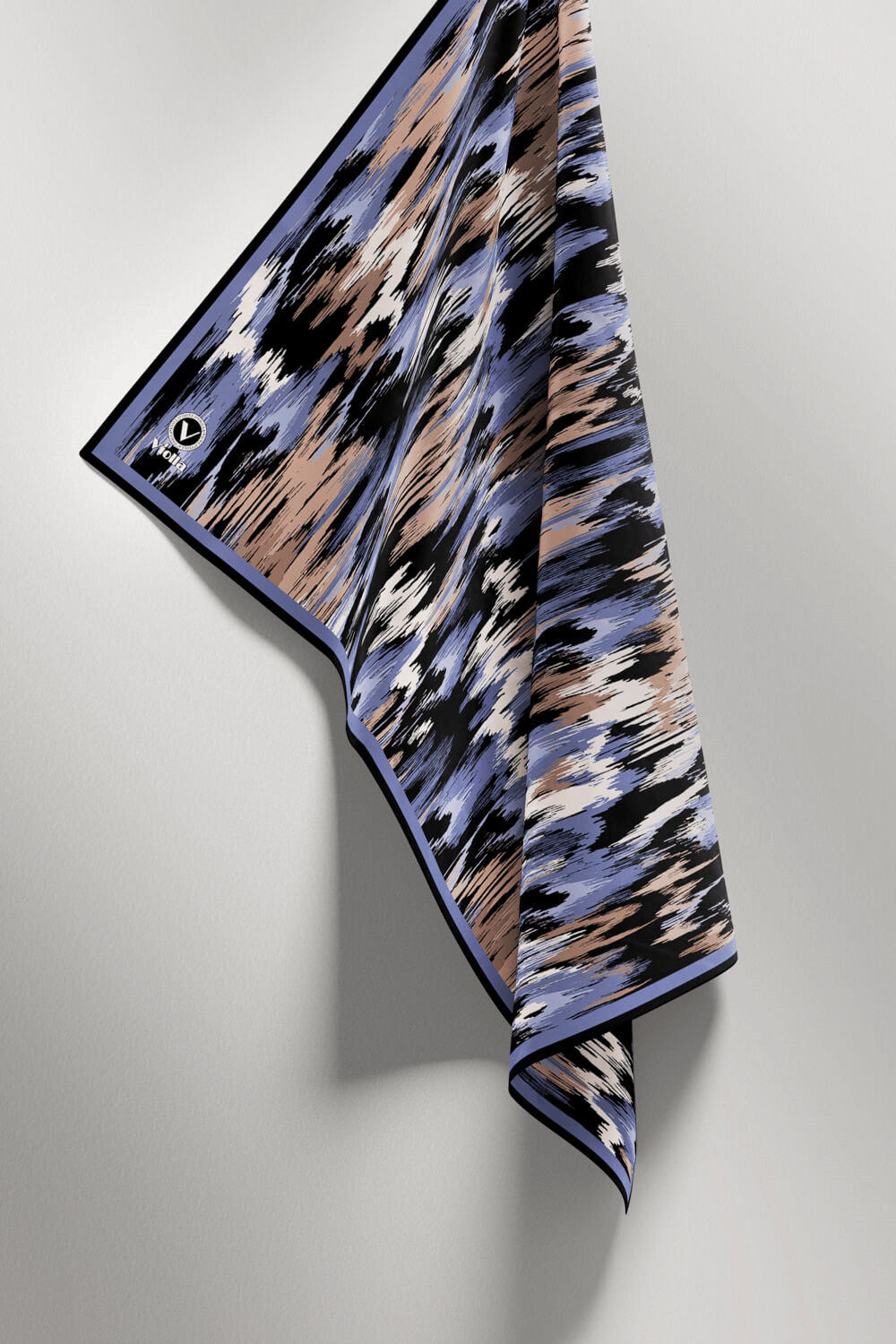 Twill Fırça Desenli Bebe Mavisi Renkli 90x90 Eşarp (İpek İçermez) Kenar Dikiş Şekli El Dikişli