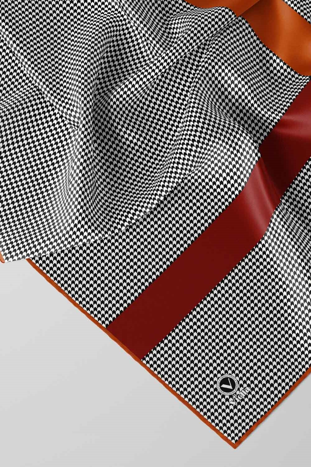 Twill Kazayaklı Şerit Desenli Taba Renkli 90x90 Eşarp (İpek İçermez) Dikim Şekli : El Dikişi
