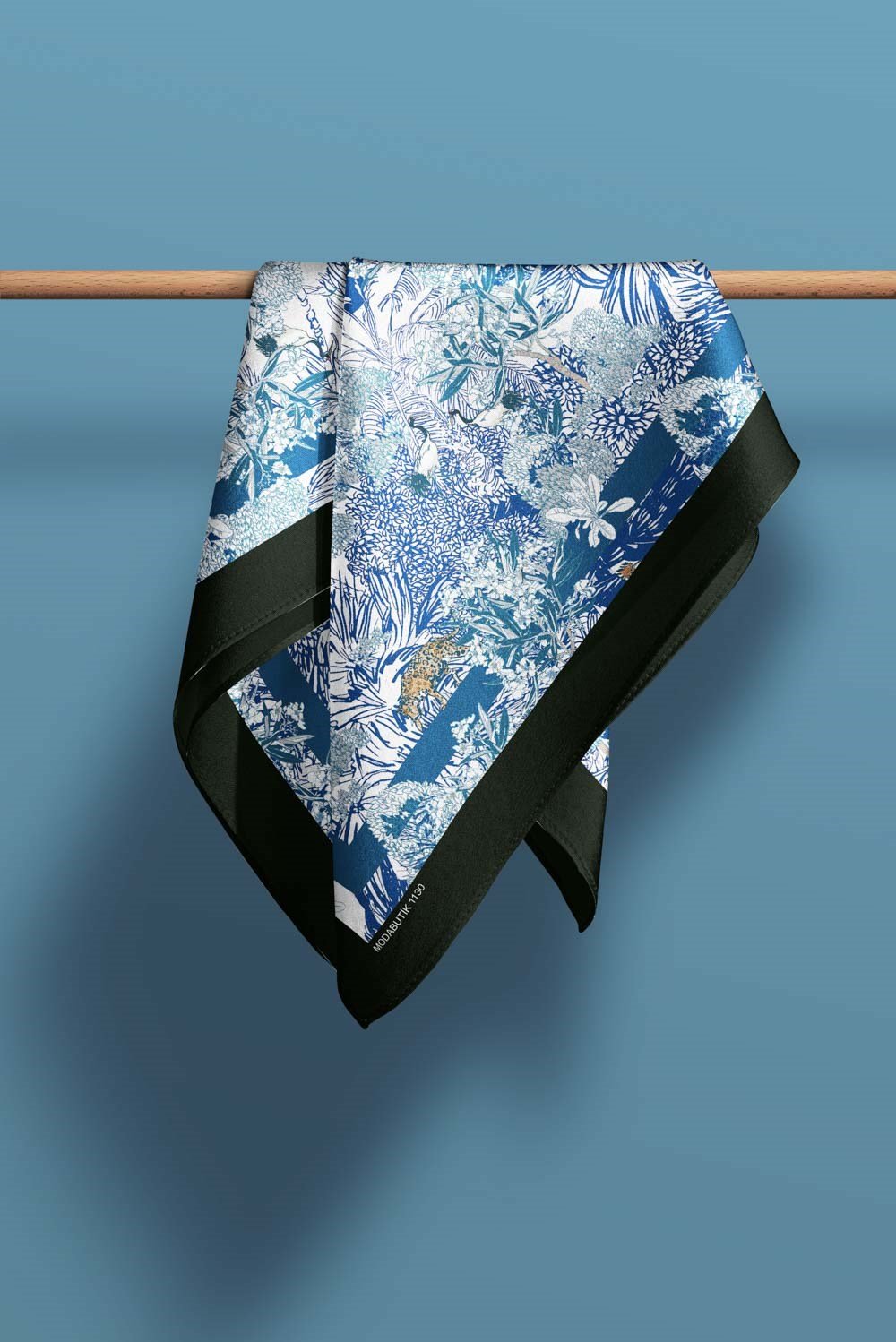 Violla V45 Kadın Açık Mavi Lacivert Arbore Desenli 50x50 Bandana HYL DG01130-22