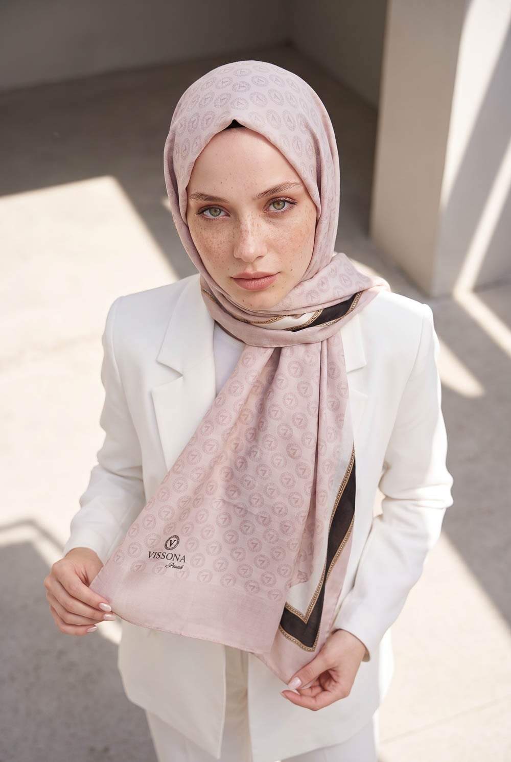 %100 Saf İpek Şal İnce Saten Vual Dokuma Monogram Ve Geometrik Desenli 90x210 Şal