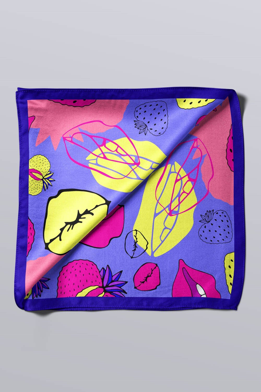G102 Violla Çilek Desenli Bandana