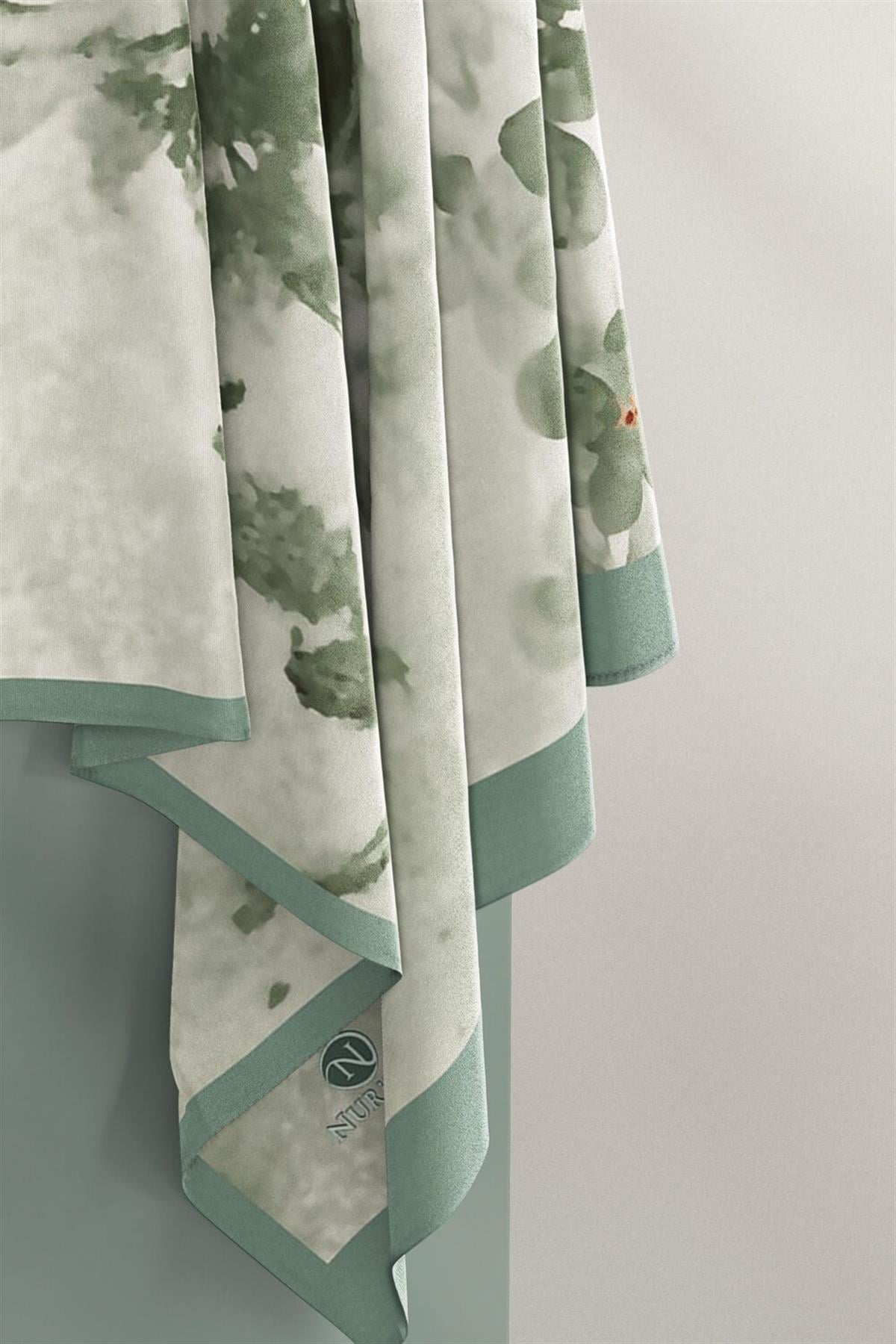 KREP ŞAL BATİK VE ÇİÇEK DESENLİ HAKİ - SOMON RENKLİ 70X190 KIRIŞMAZ ŞAL İTALYAN DİKİŞLİ