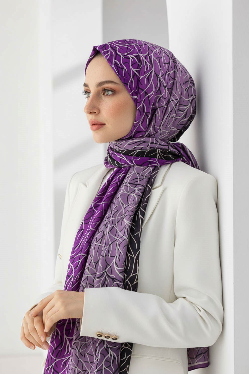 KREP GEOMETRİK DESENLİ LİLA RENKLİ 75X195 KIRIŞMAZ ŞAL