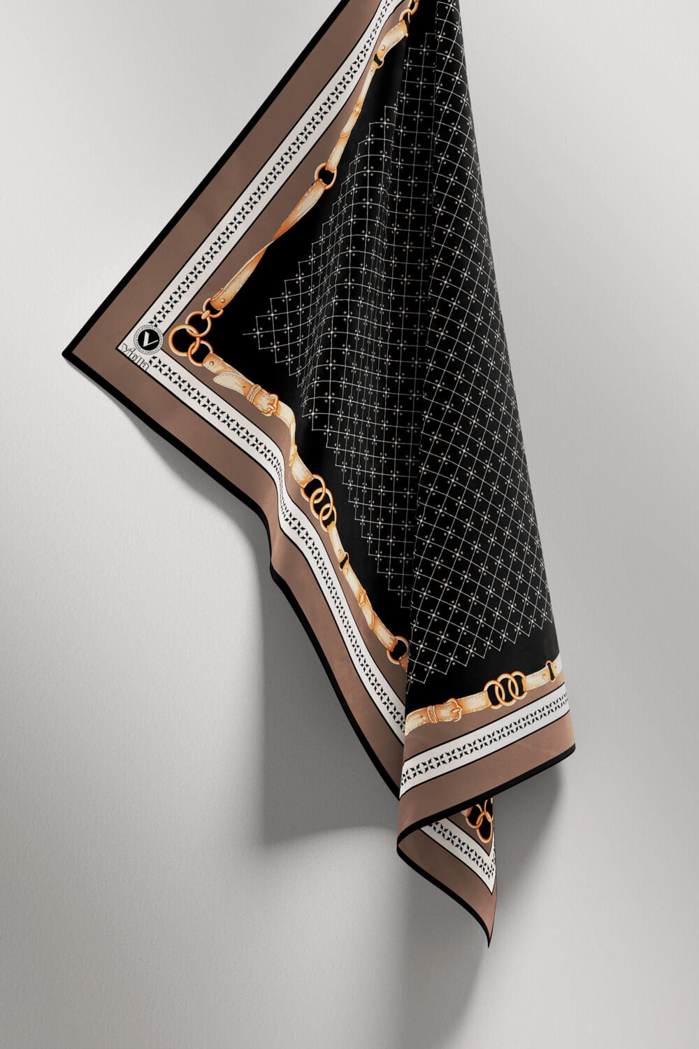 Twill Kemerli ve Çıtır Motifli Desenli Vizon Renkli 90x90 Eşarp (İpek İçermez) Dikim Şekli : El Dikişi