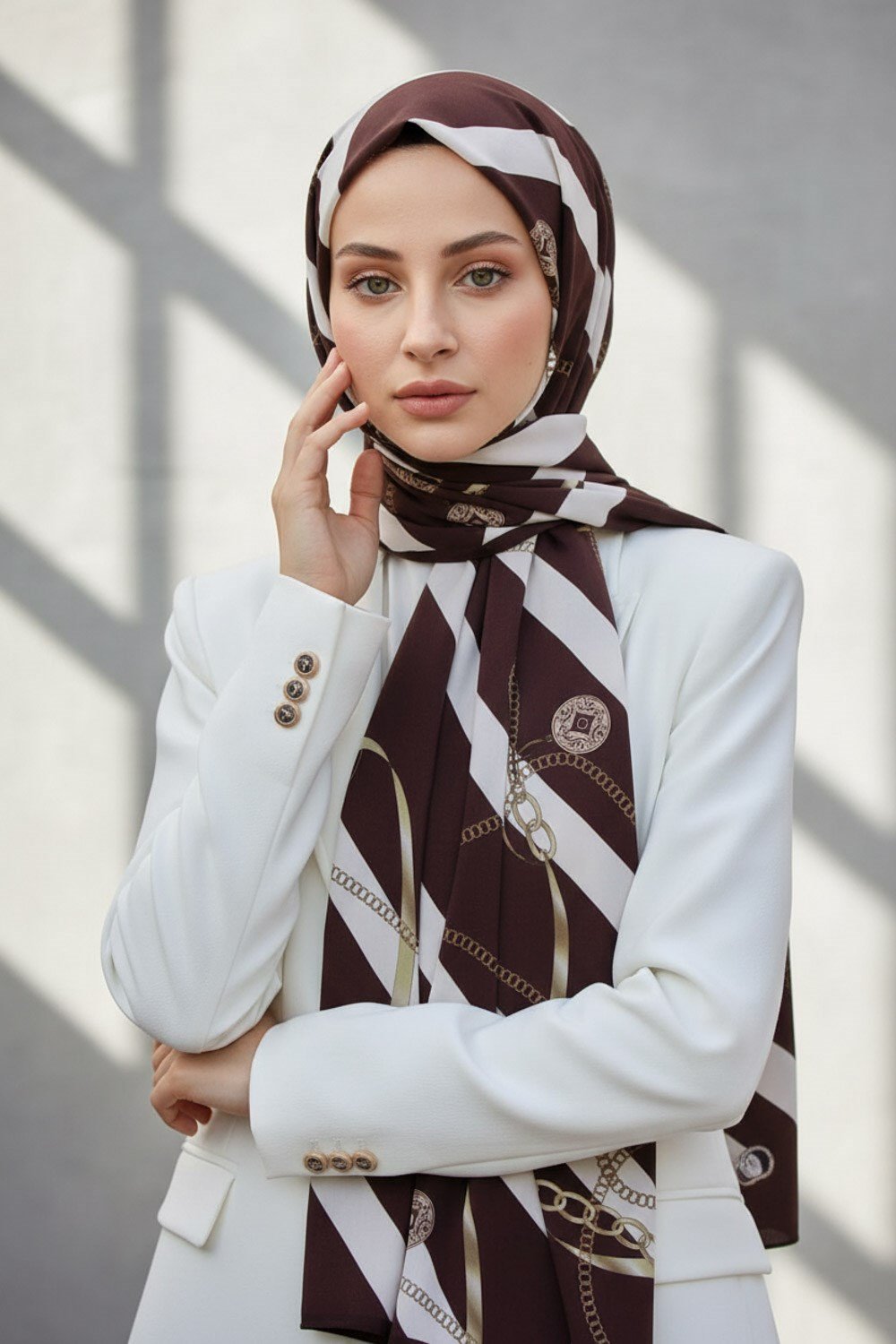 KREP ZİNCİR DESENLİ SİYAH RENKLİ 75X195 KIRIŞMAZ ŞAL