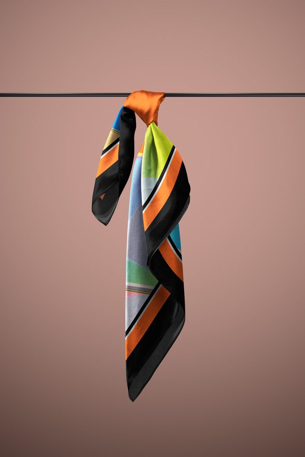 Violla C68 Kadın Turuncu Mavi Extreme Desenli 50x50 Bandana