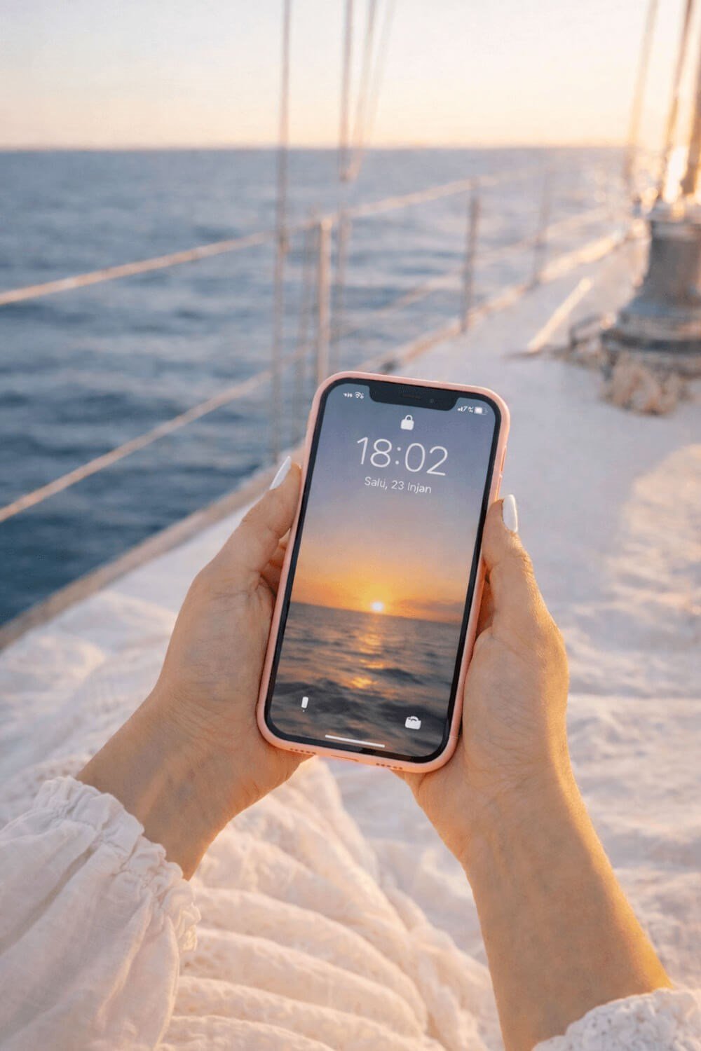 iPhone 16 Uyumlu Darbeye Dayanıklı Silikon Telefon Kılıfı