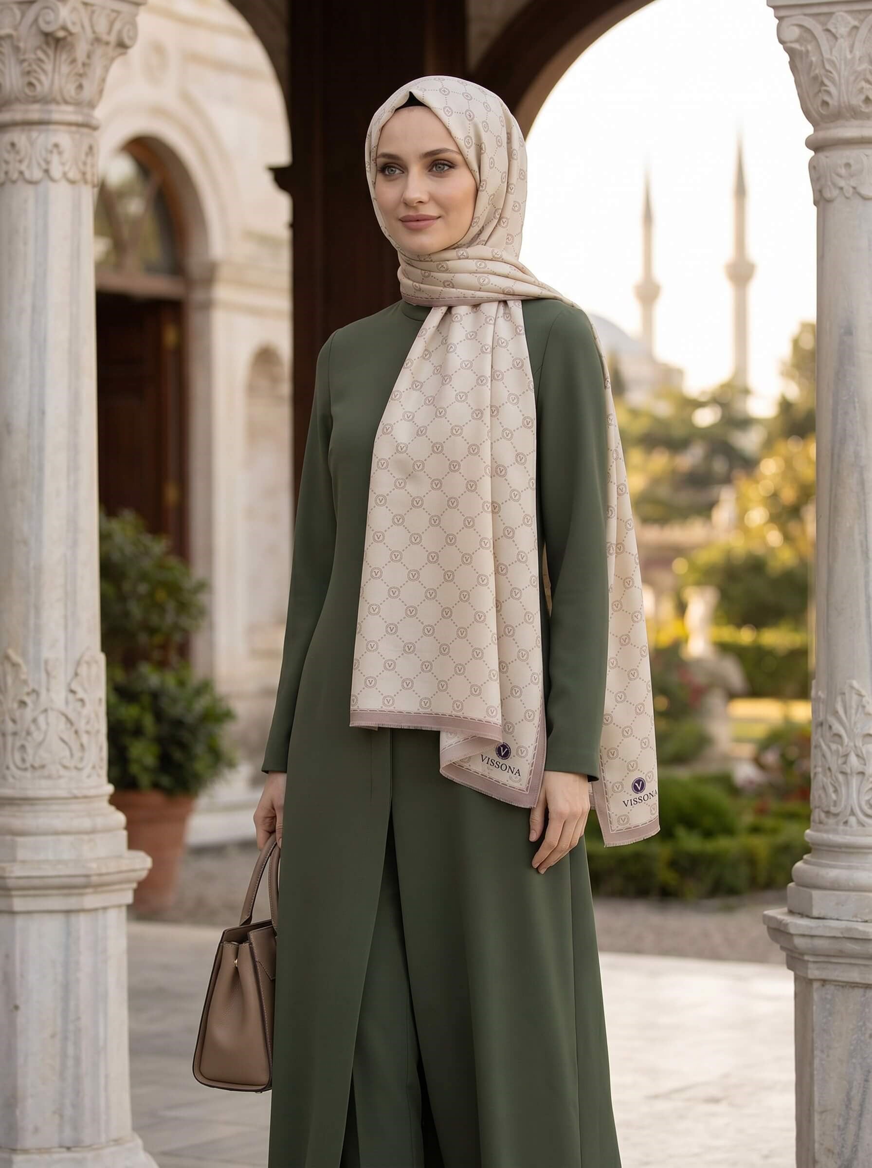 % 100 İpek V Logo Desenli Vizon Renkli 90x210 Şal