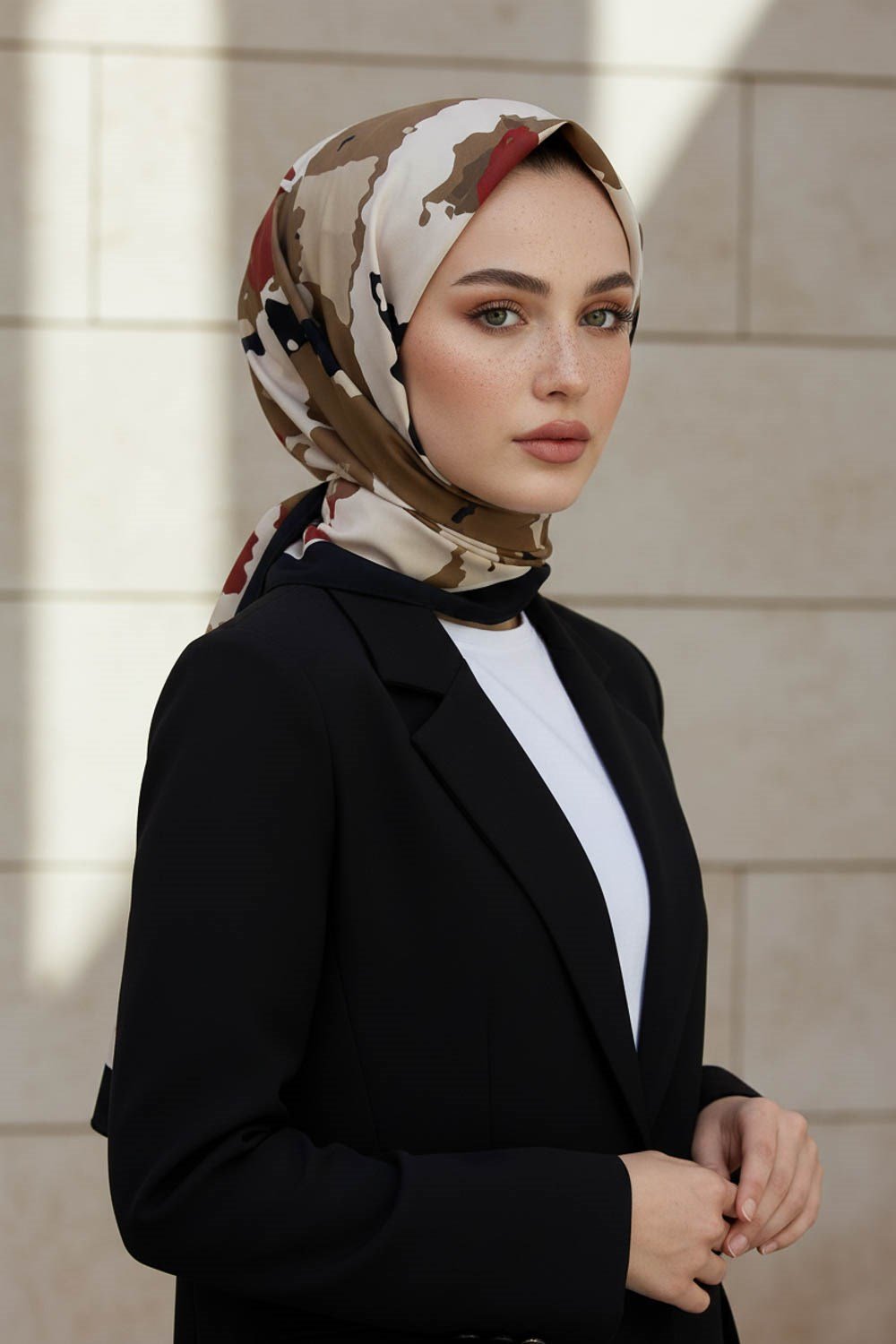 KREP BOYA EFEKTİ DESENLİ SİYAH RENKLİ 75X195 KIRIŞMAZ ŞAL