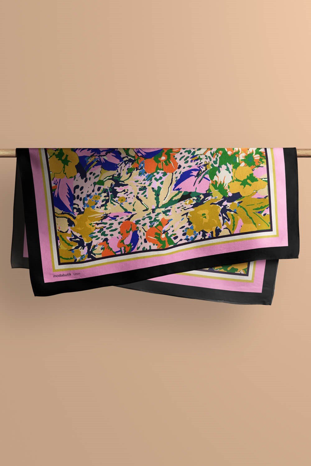 Violla B117 COLORFUL FLOWERS BANDANA