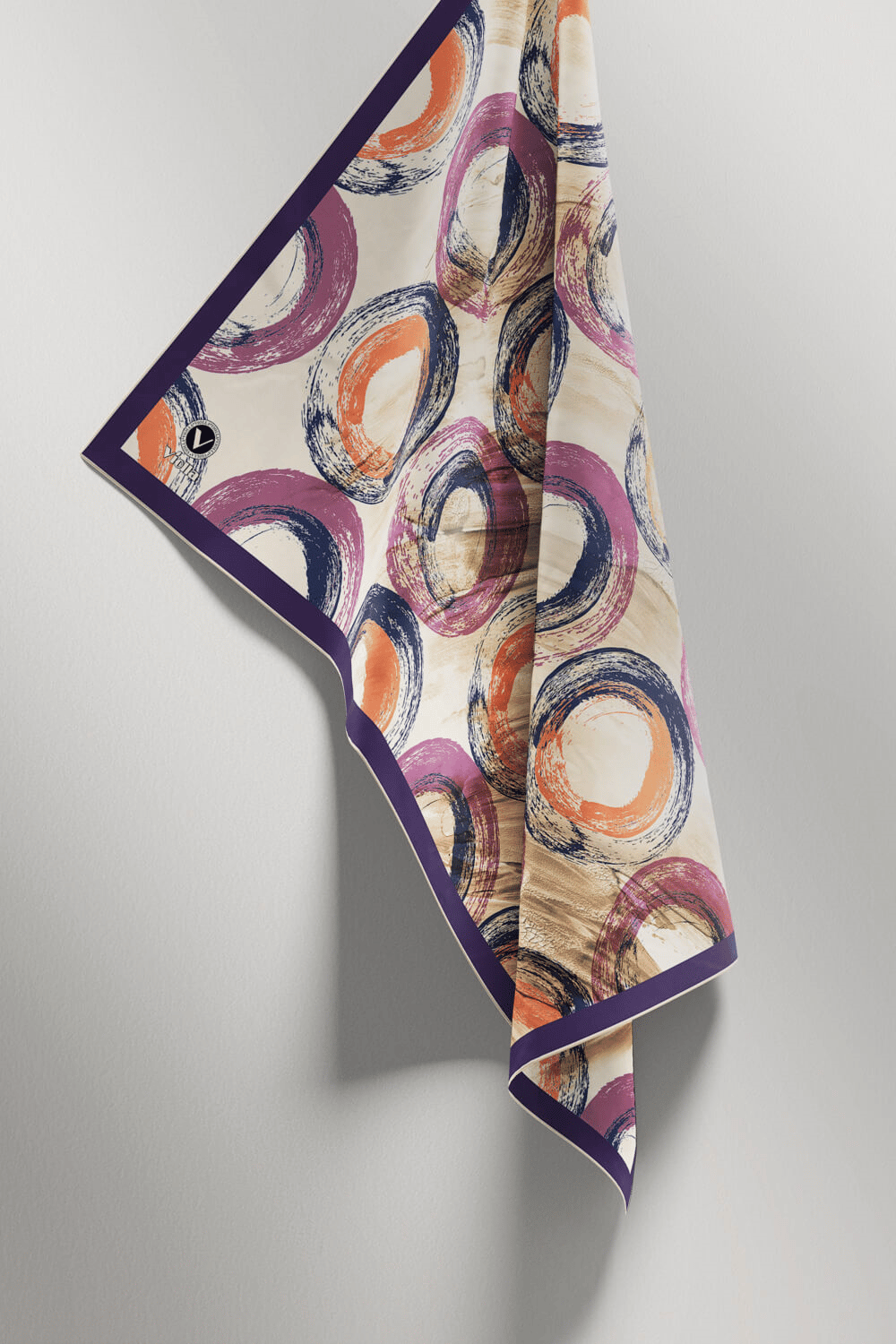 Twill Geometrik Fırça Darbesi Desenli Mor Renkli 90x90 Eşarp (İpek İçermez) Kenar Dikiş Şekli El Dikişli