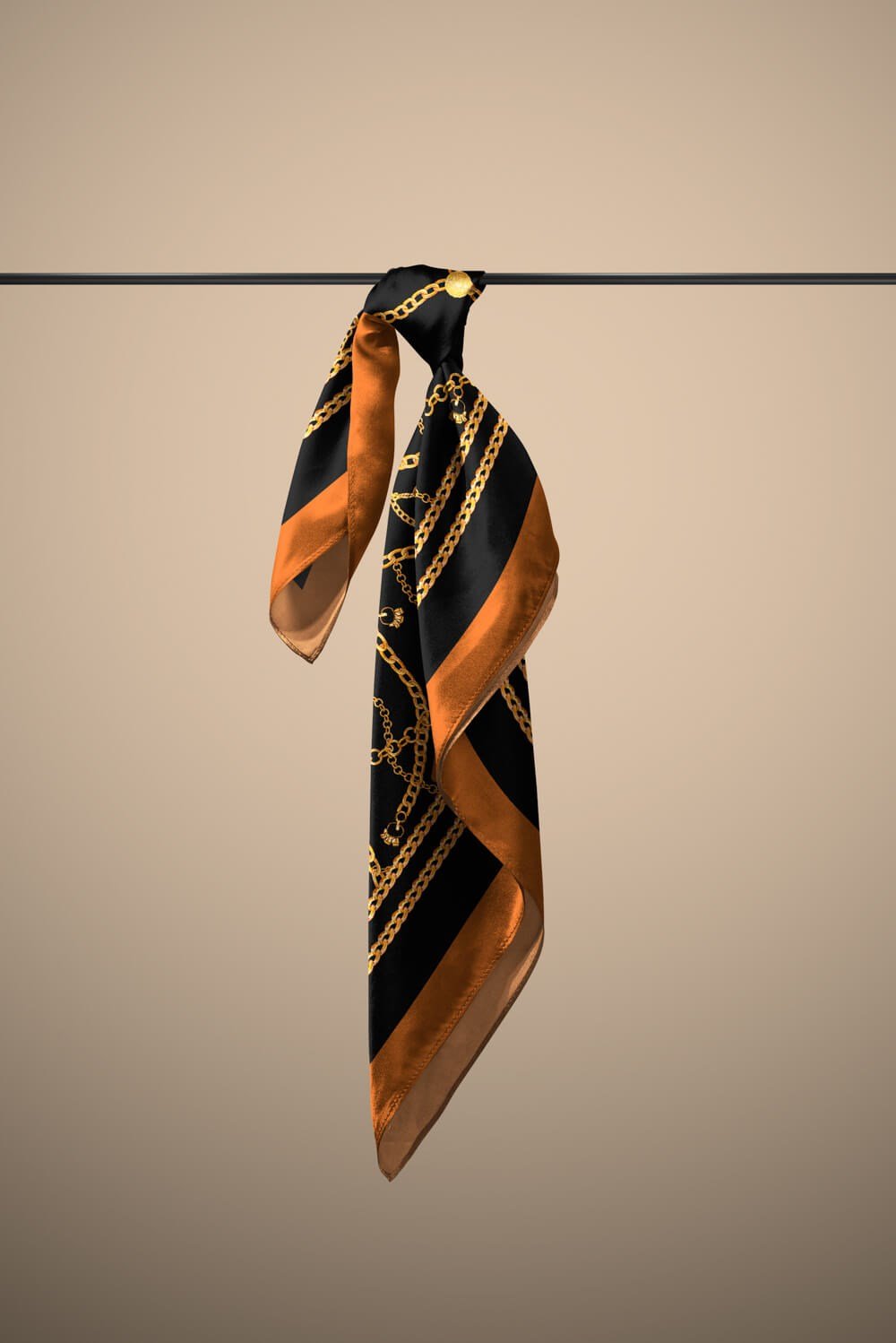 Violla C28 Kadın Sarı Siyah Zincir Desenli 50x50 Bandana HYL DG01611-22