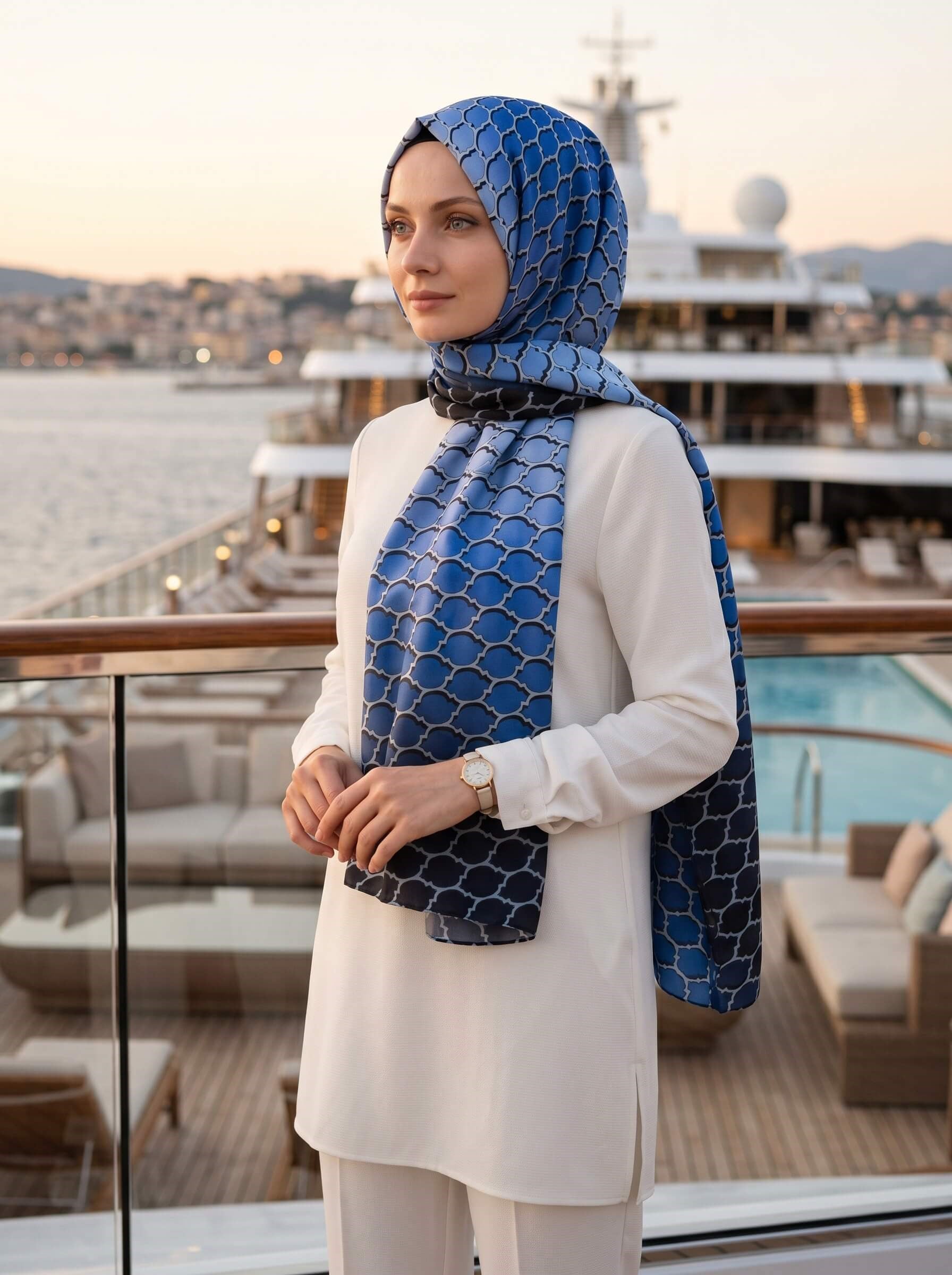 %100 Saf İpek Şal İnce Saten Vual Dokuma Petek Desenli Lacivert - Saks Renkli 90x210 Şal