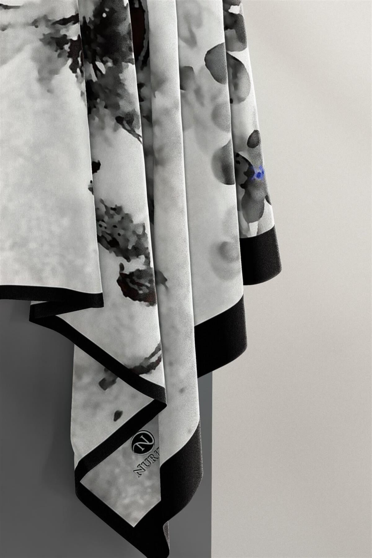 KREP ŞAL BATİK VE ÇİÇEK DESENLİ SİYAH - SAKS RENKLİ 70X190 KIRIŞMAZ ŞAL İTALYAN DİKİŞLİ