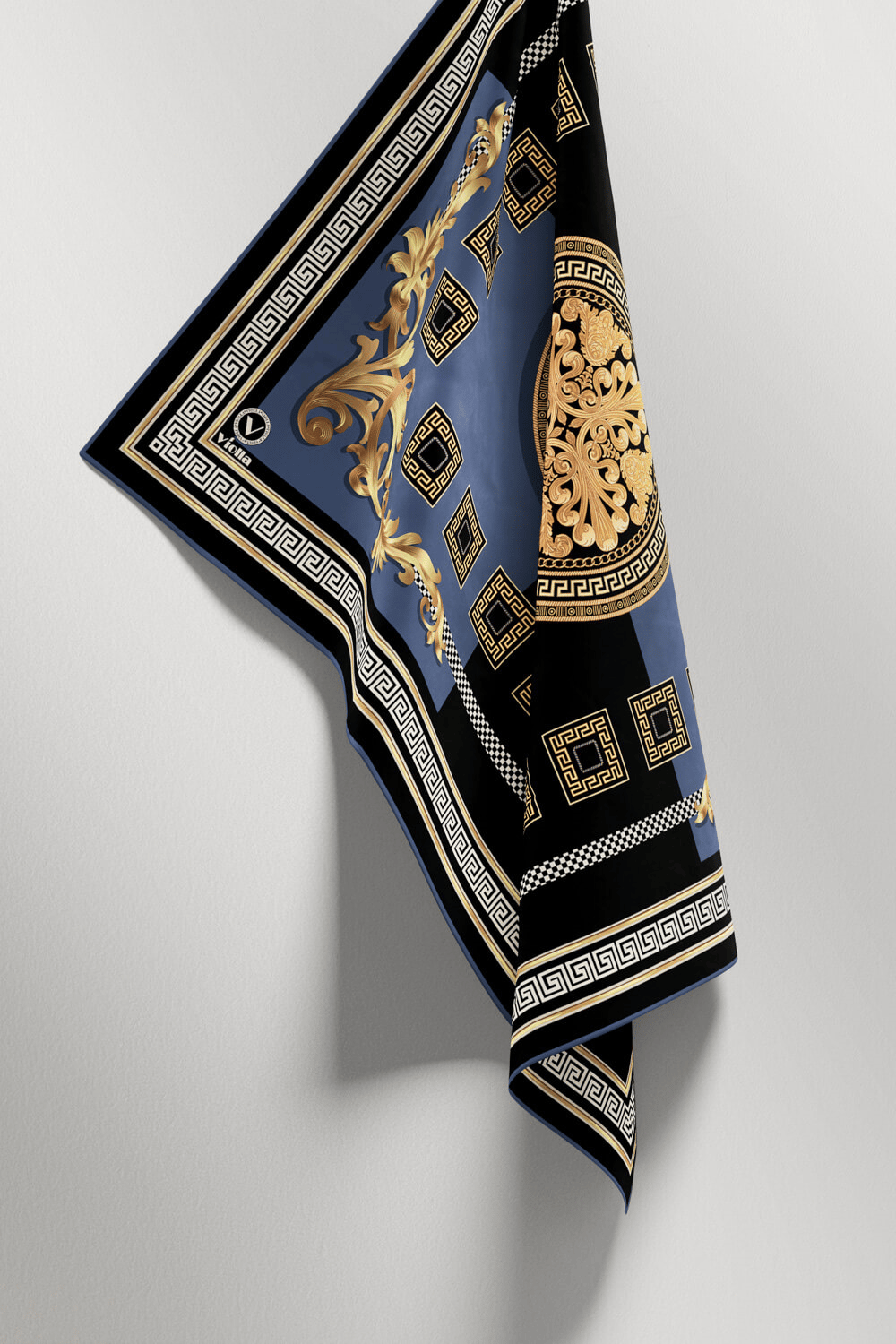 Twill Barok Desenli İndigo Renkli 90x90 Eşarp (İpek İçermez) Kenar Dikiş Şekli El Dikişli