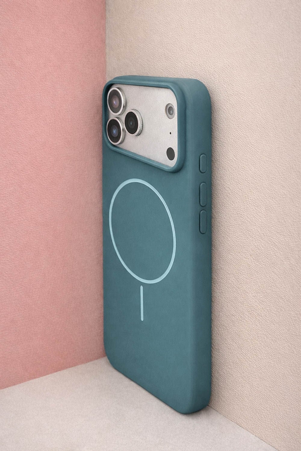 iPhone 17 Pro Uyumlu İçi Kadife Magsafe Wireless Şarj Özellikli Telefon Kılıfı