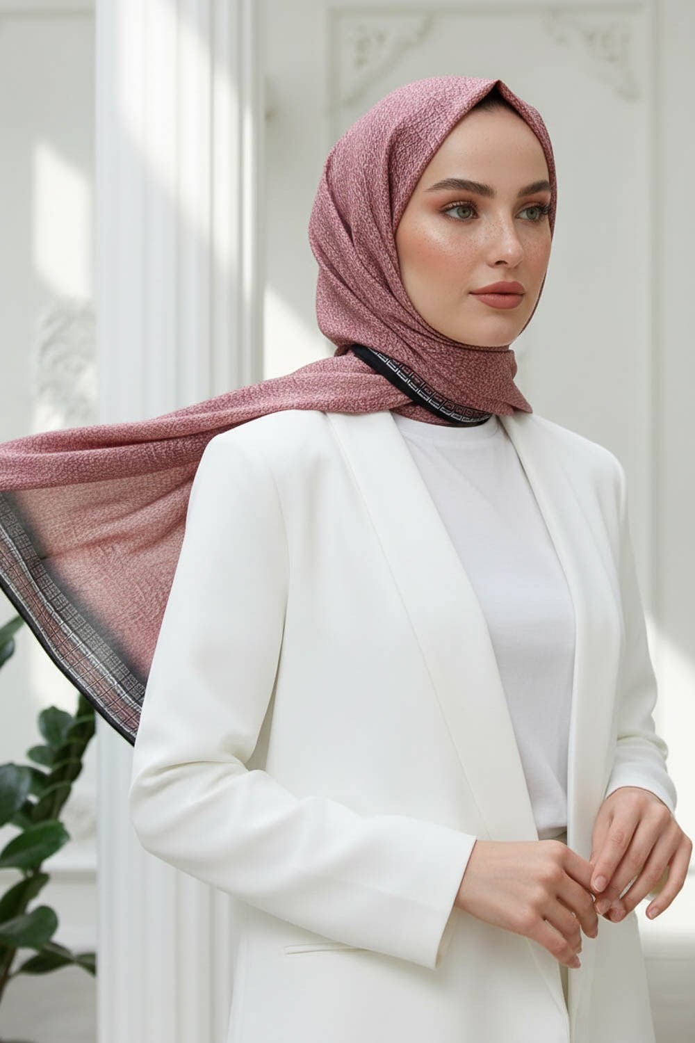 KREP DESENLİ PUDRA RENKLİ 75X195 KIRIŞMAZ ŞAL
