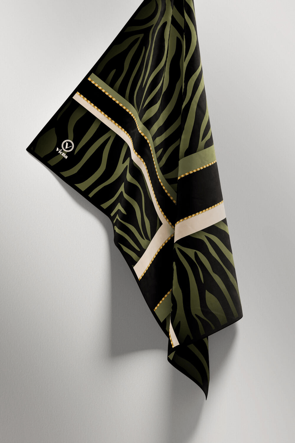 Twill Zebra Desenli Siyah - Haki Renkli 90x90 Eşarp (İpek İçermez) Dikim Şekli : El Dikişi