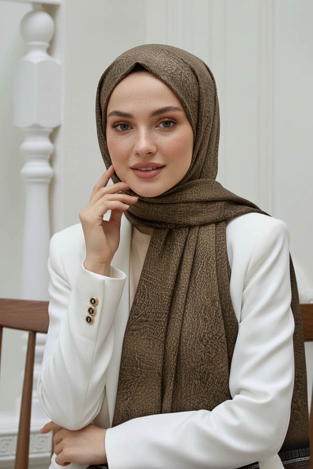 KREP DESENLİ VİZON RENKLİ 75X195 KIRIŞMAZ ŞAL