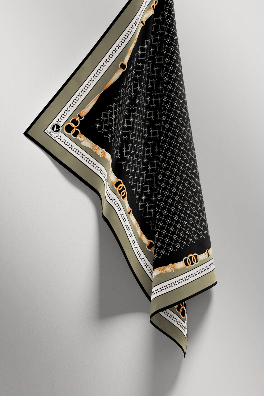 Twill Kemerli ve Çıtır Motifli Desenli Haki Renkli 90x90 Eşarp (İpek İçermez) Dikim Şekli : El Dikişi