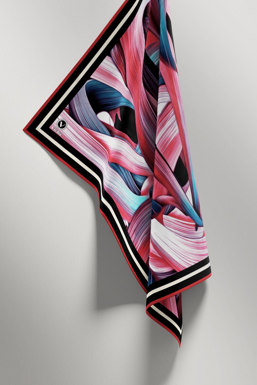 Twill Kare Desenli Gül Kurusu Renkli 90x90 Dikim Şekli : El Dikişi Eşarp (İpek İçermez)