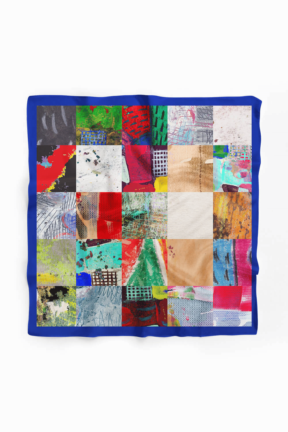 C72 Kadın Patchwork Desenli Bandana 50x50 Yeşil Kırmızı DG0277-22