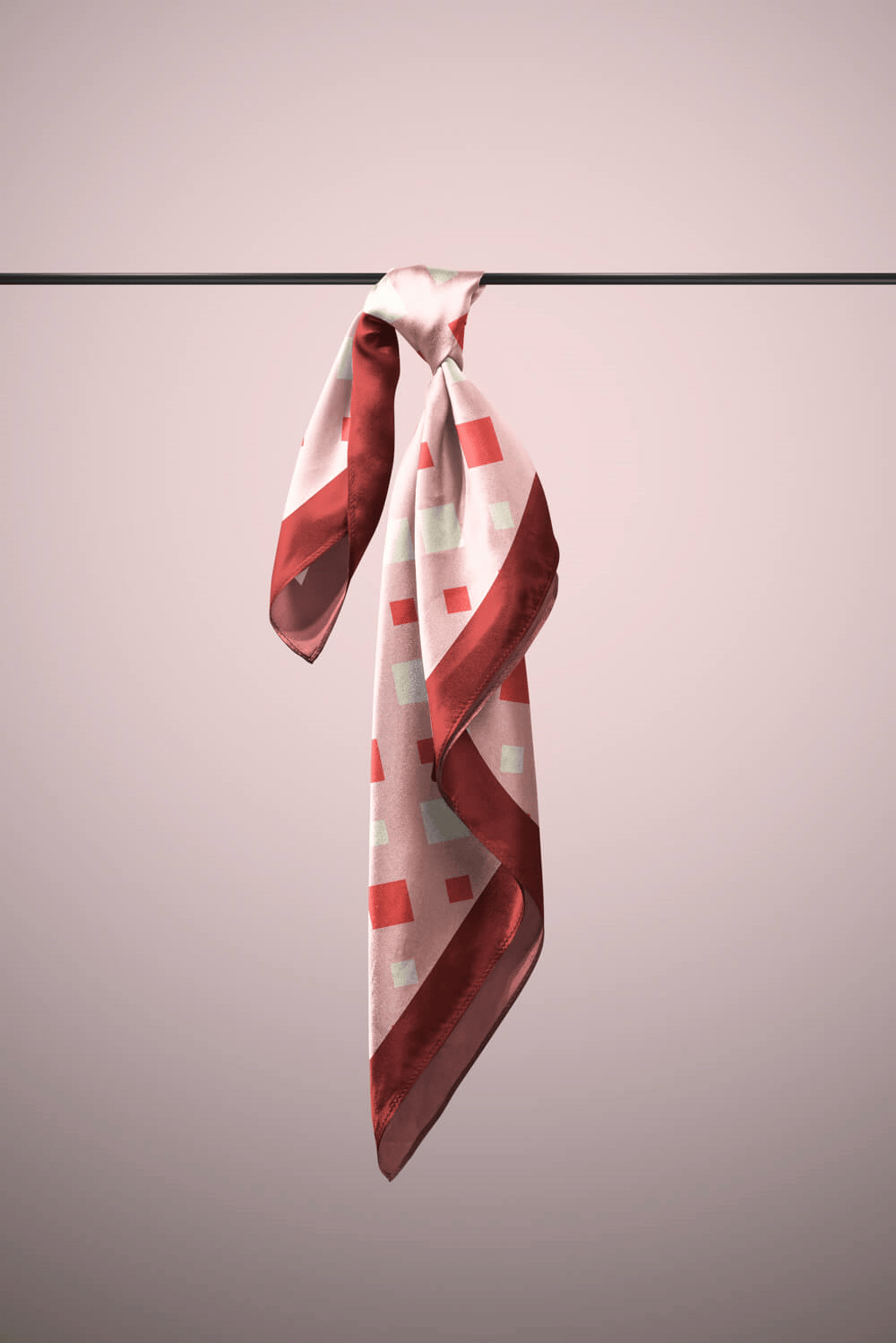 D44 Kadın Kareli Desenli Bandana 50x50 Kırmızı DG0281-22
