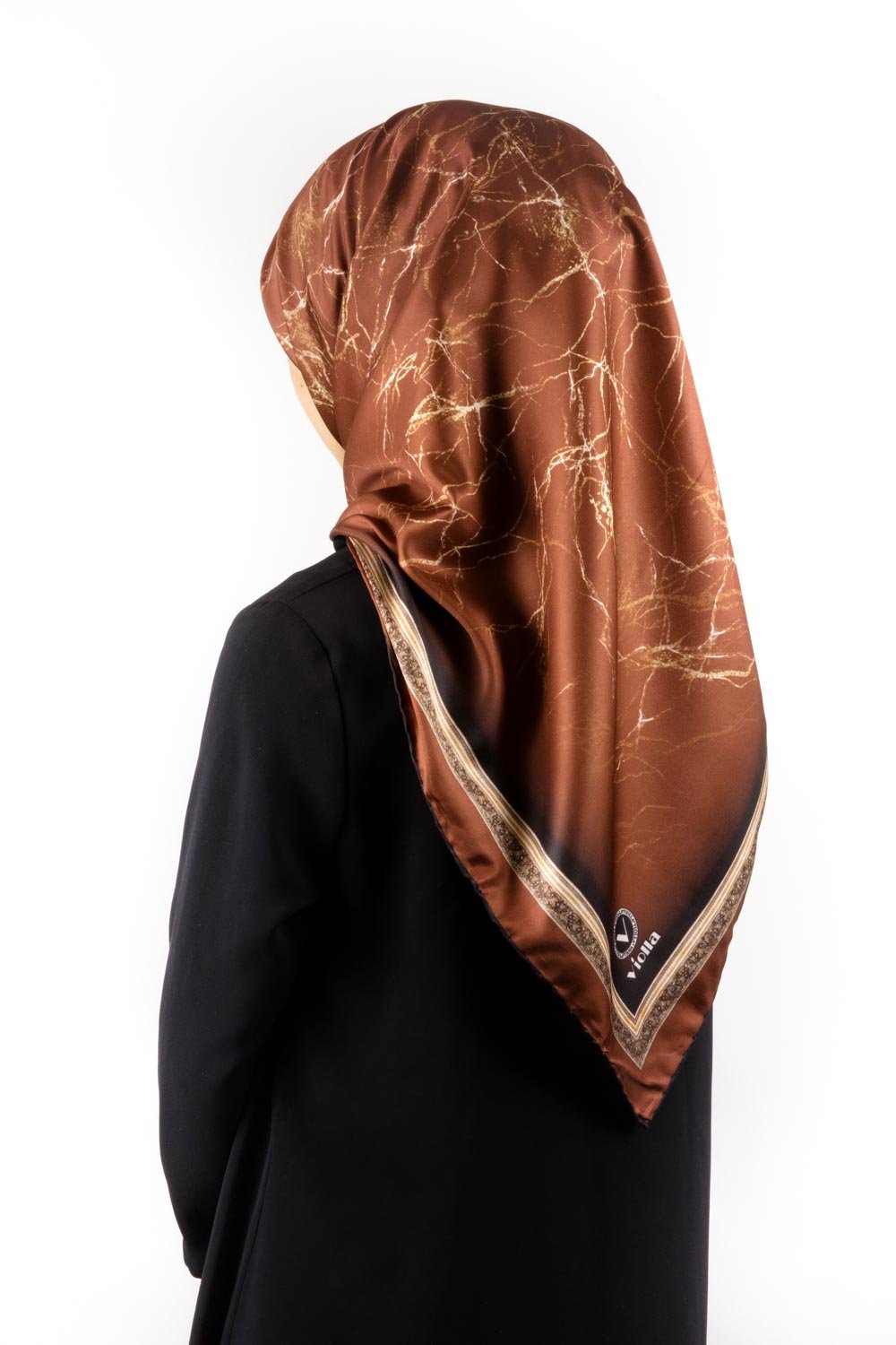 Twill Barok Çerçeveli Mermer Desenli Taba Renkli 90x90 Eşarp (İpek İçermez) Kenar Dikiş Şekli El Dikişli