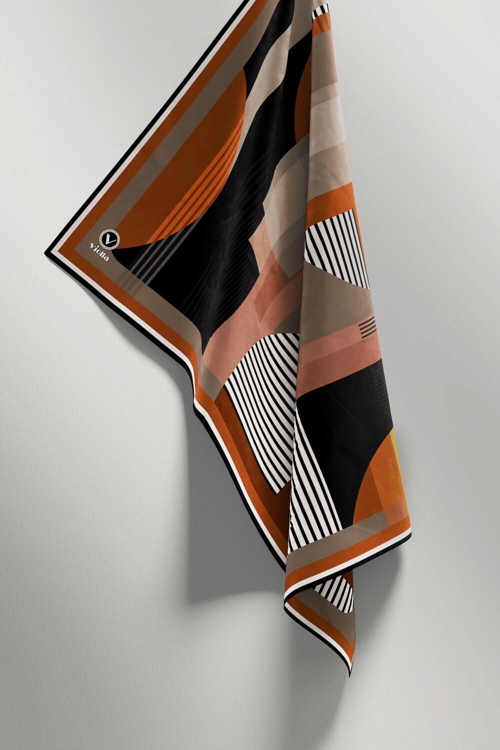 Twill Çizgili Ve Geometrik Desenli Taba Renkli 90x90 Eşarp (İpek İçermez) Kenar Dikiş Şekli El Dikişli