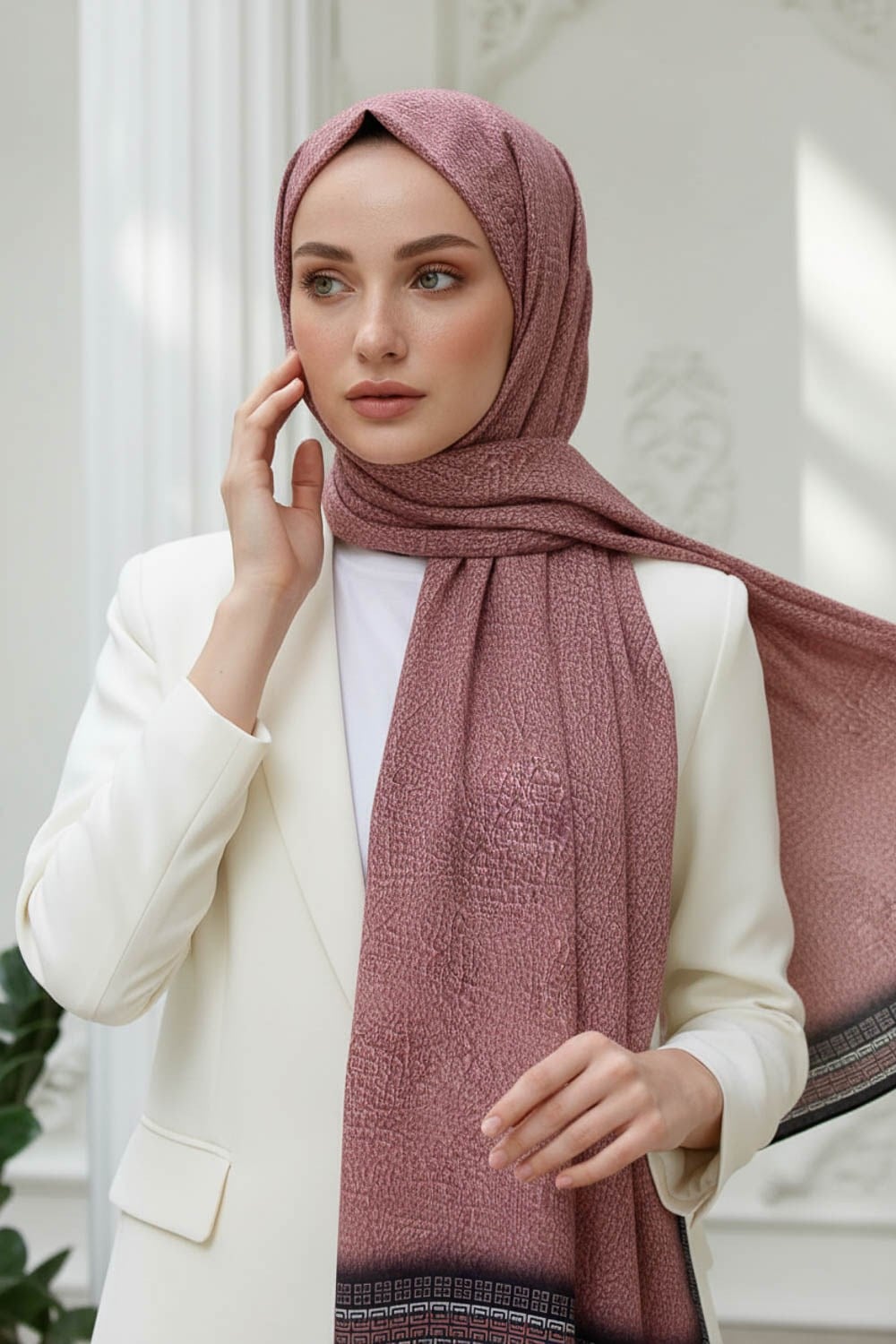 KREP DESENLİ PUDRA RENKLİ 75X195 KIRIŞMAZ ŞAL