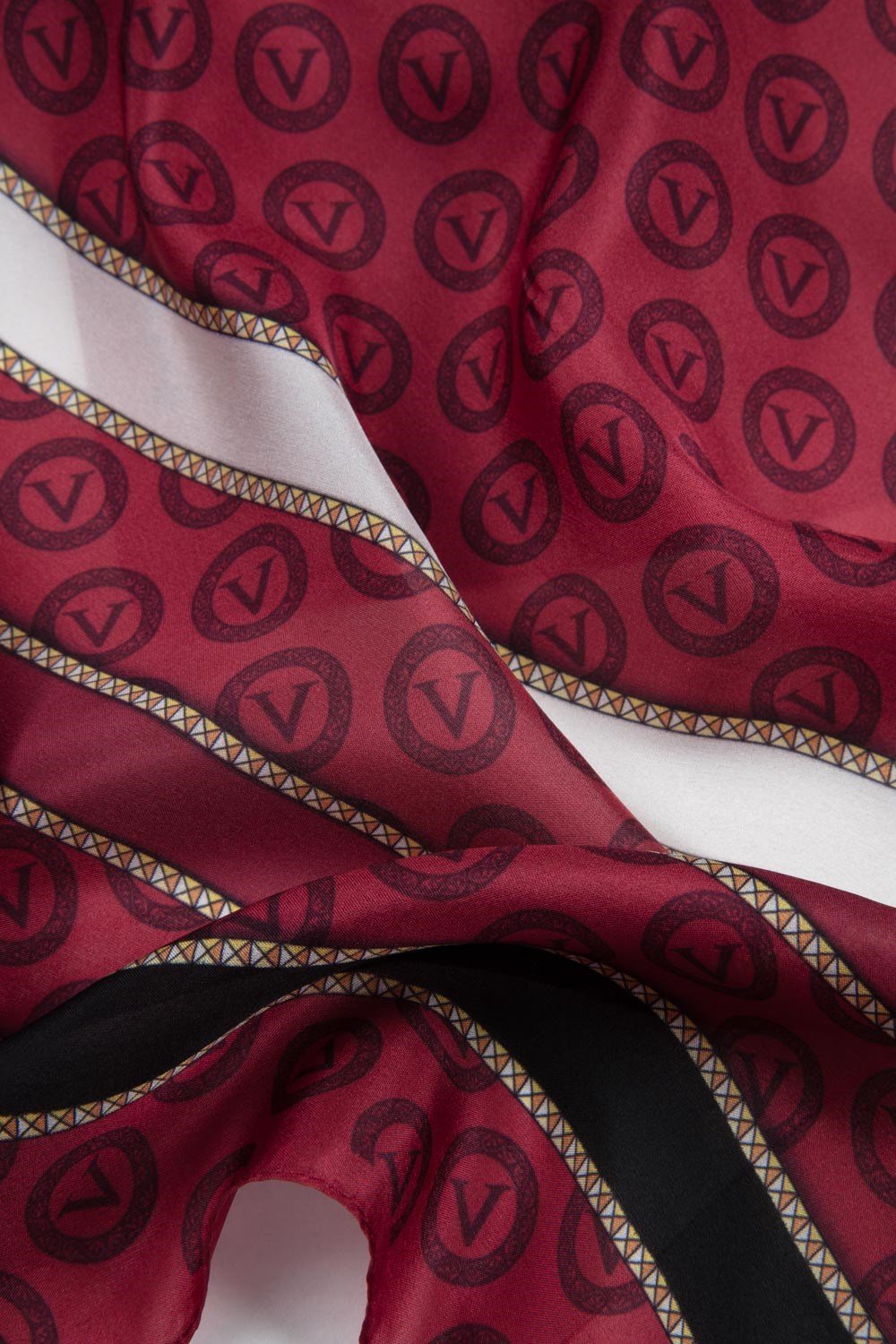 %100 Saf İpek Şal İnce Saten Vual Dokuma Monogram Desenli Bordo - Siyah Renkli 90x210 Şal