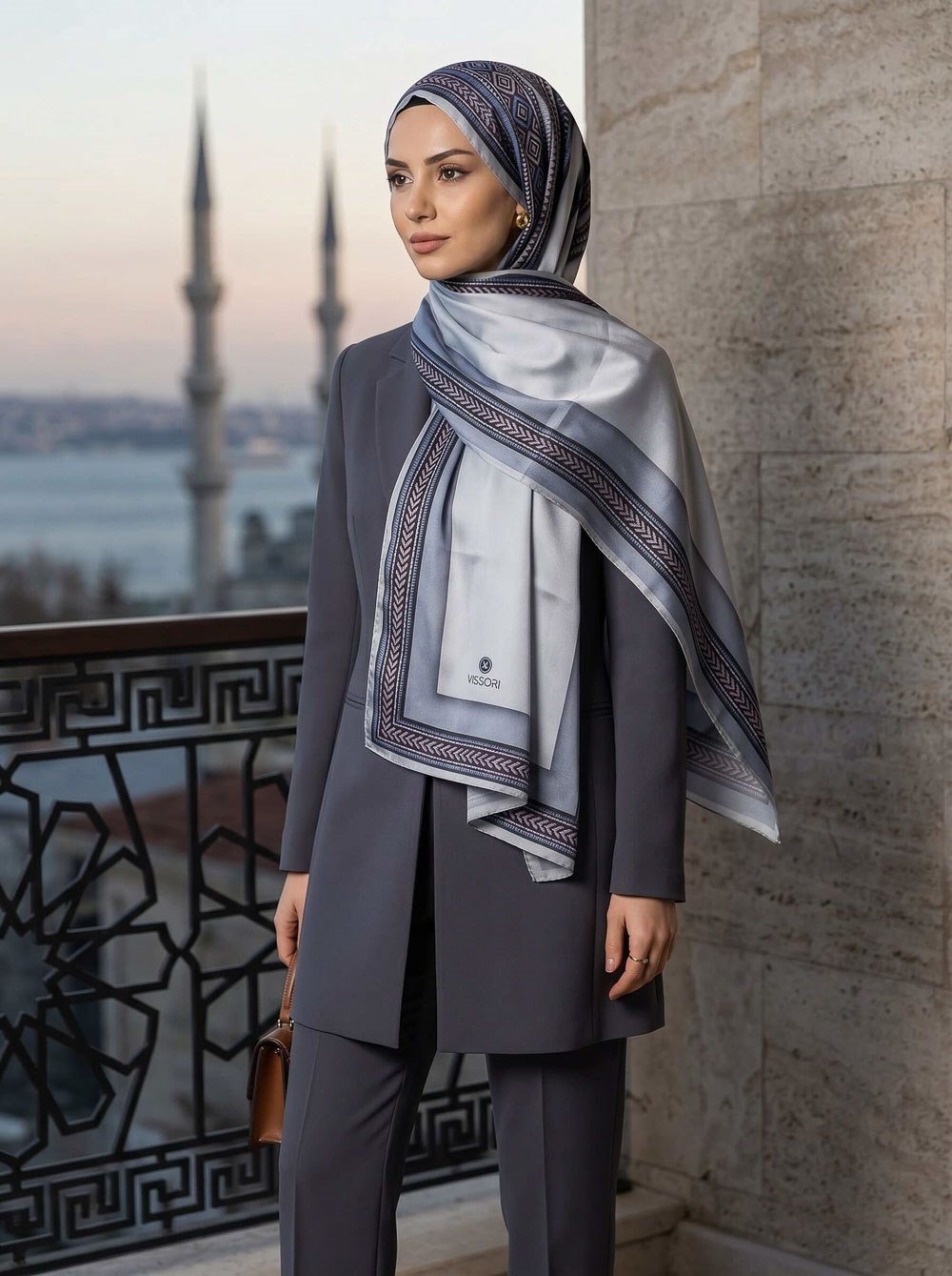 %100 Saf İpek Şal İnce Saten Vual Dokuma Etnik Desenli Bebe Mavisi - İndigo Renkli 90x210 Şal