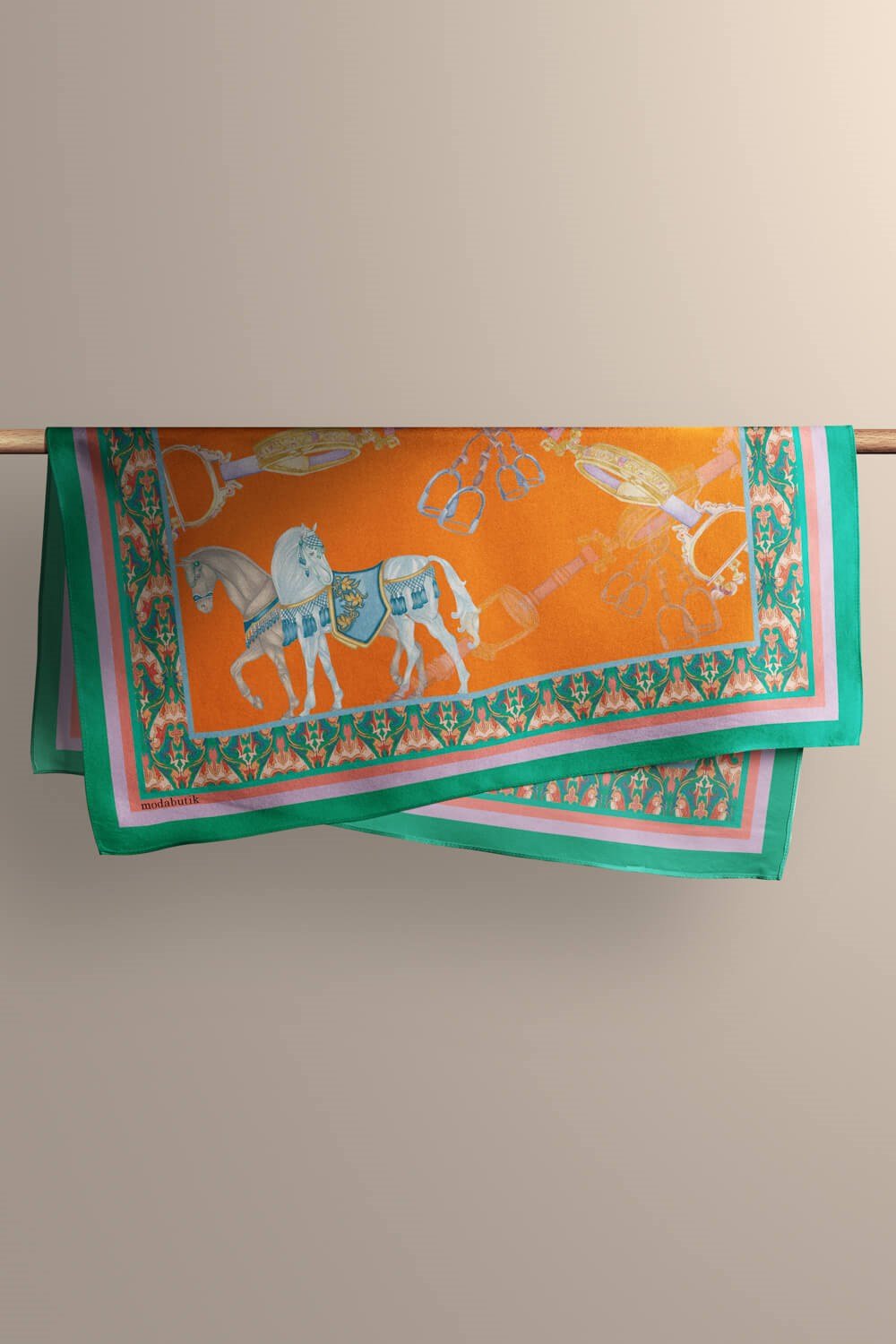 Violla MODERN HORSE  SOYUT TASARIMLI BANDANA DG12108
