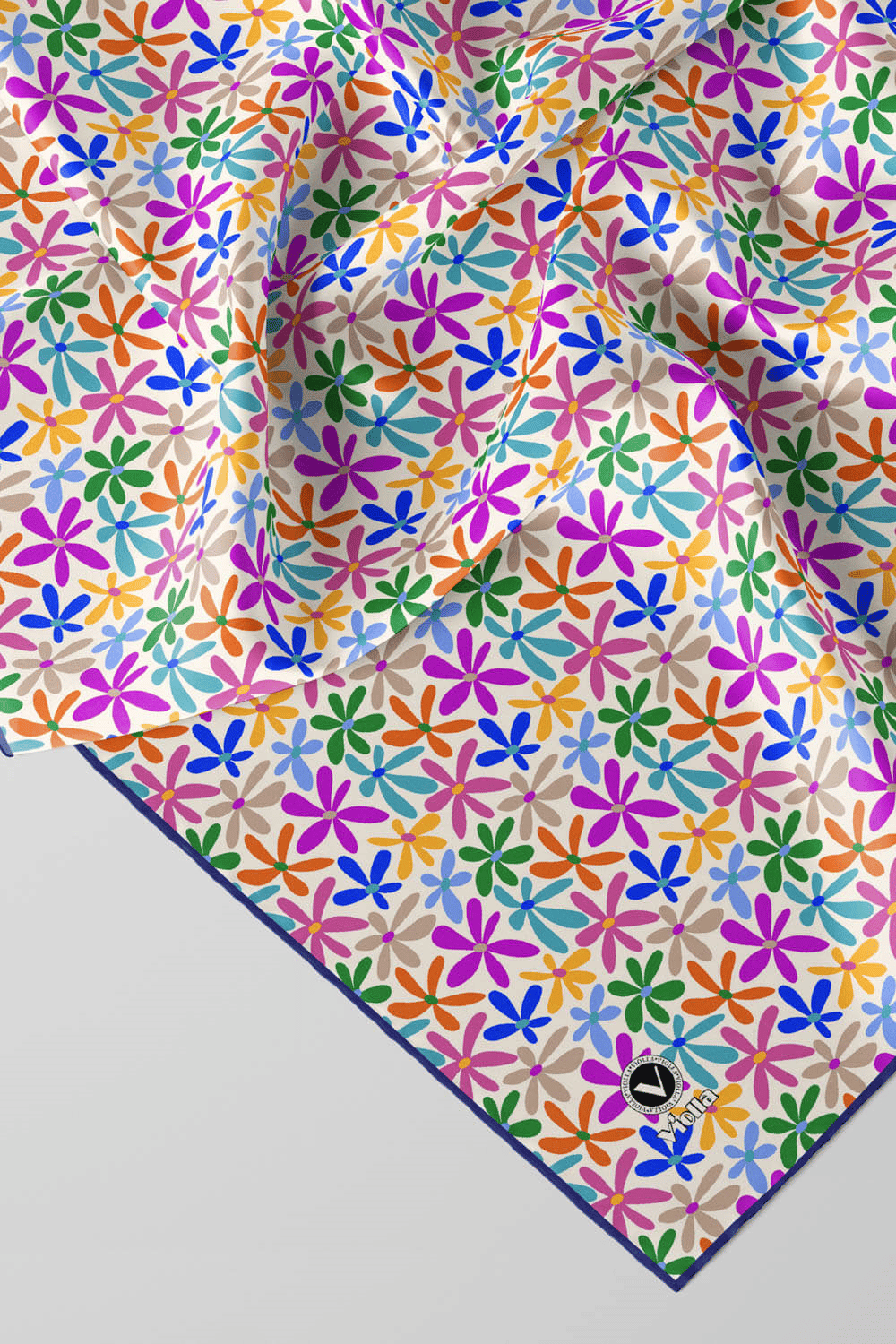 Twill Renkli Çiçek Desenli Lacivert Renkli 90x90 Eşarp (İpek İçermez) Kenar Dikiş Şekli El Dikişli