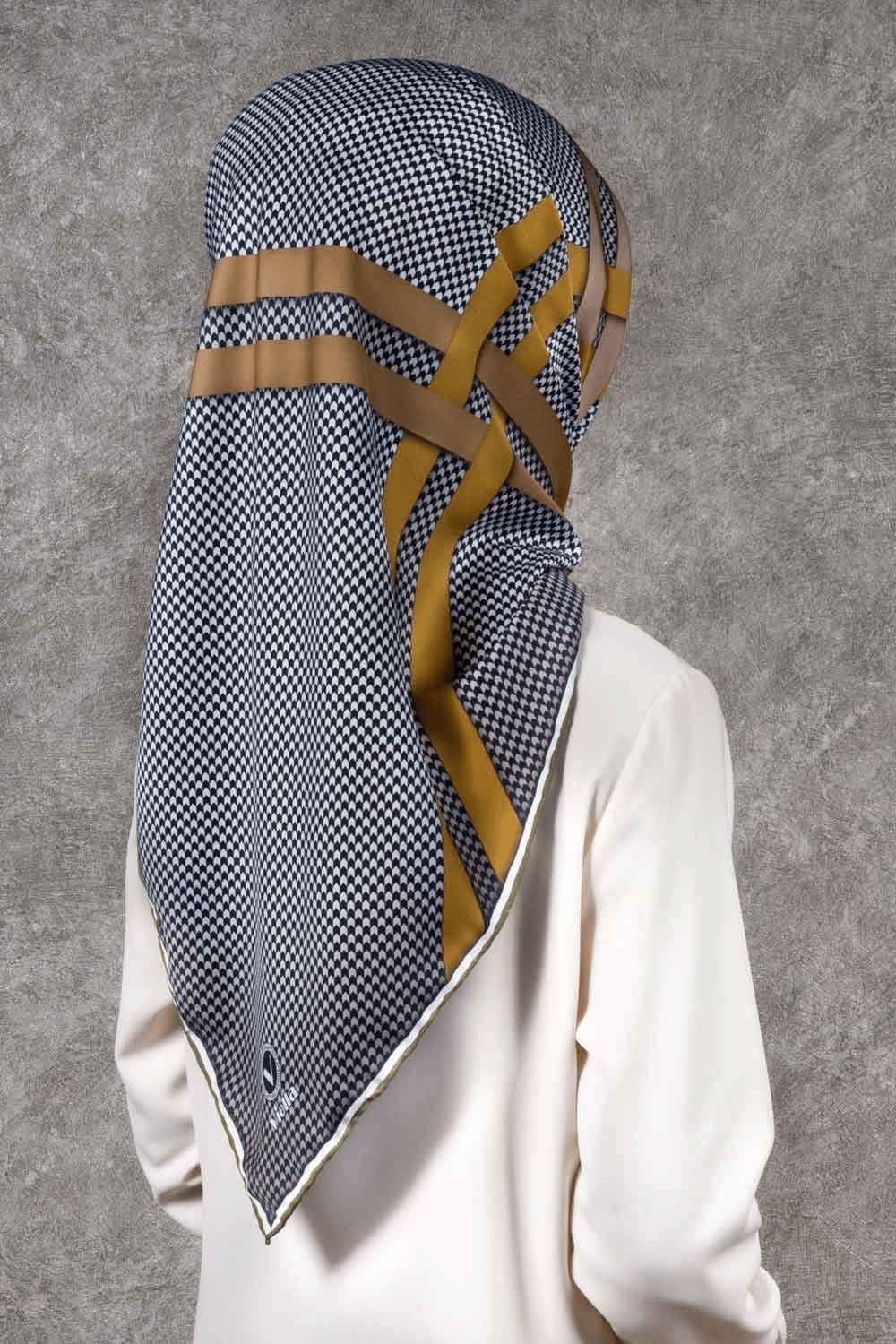 Twill Çizgili Pötikareli Çizgili Desenli Haki Yeşili - Fıstık Yeşili Renkli 90x90 Eşarp (İpek İçermez)