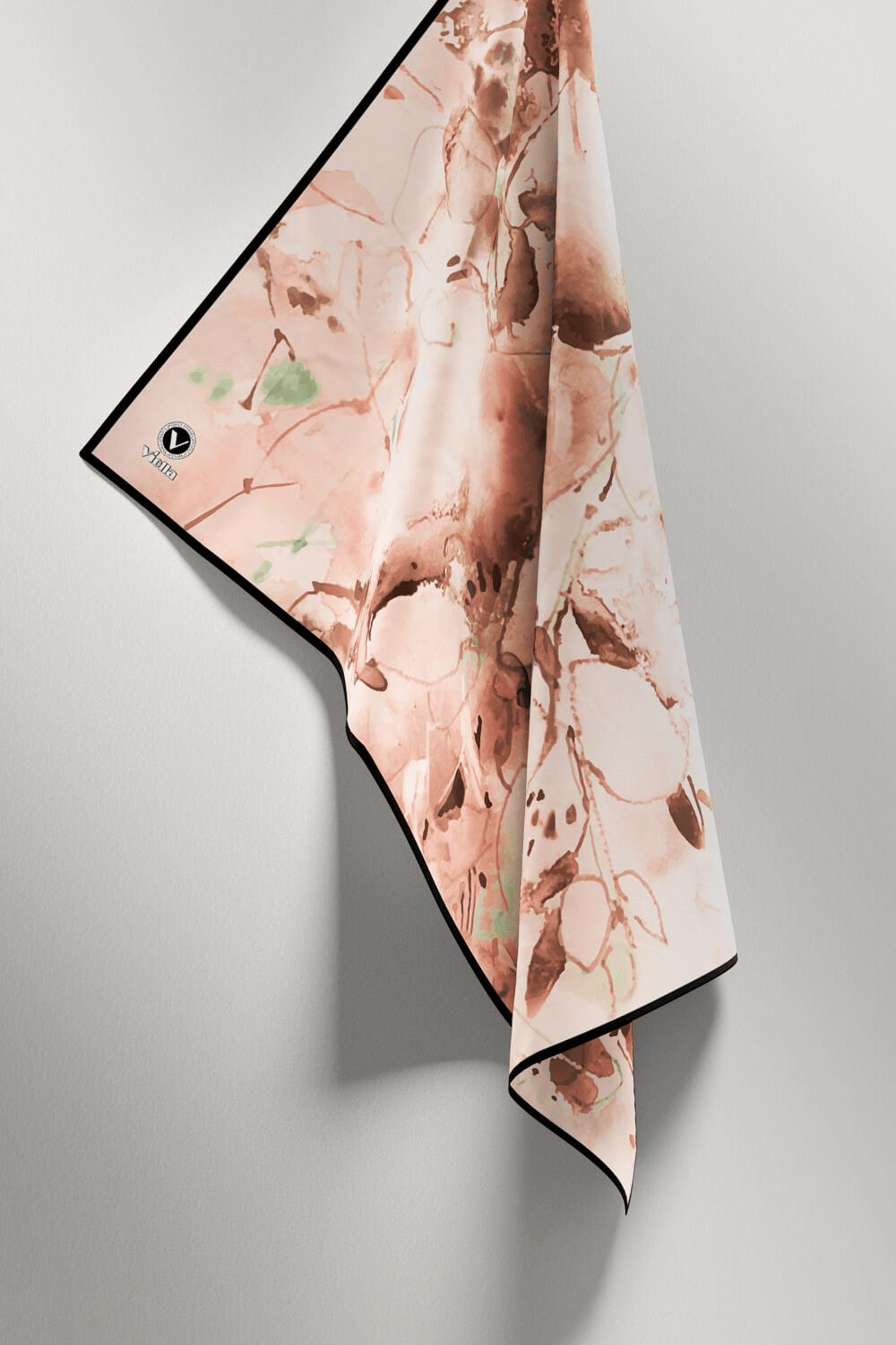 Twill Batik Çiçek Desenli Somon Renkli 90x90 Eşarp (İpek İçermez) Kenar Dikiş Şekli El Dikişli