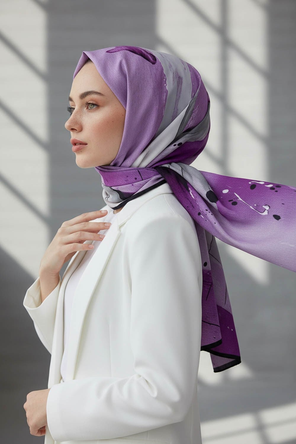 KREP BATİK DESENLİ GRİ - LİLA RENKLİ 75X195 KIRIŞMAZ ŞAL