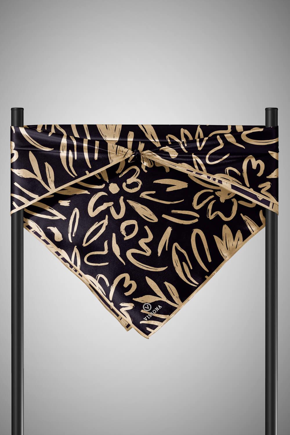%100 Twill İpek Büyük Çiçek Desenli Siyah - Bej Renkli 90x90 Eşarp Dikim Şekli : El Dikişi