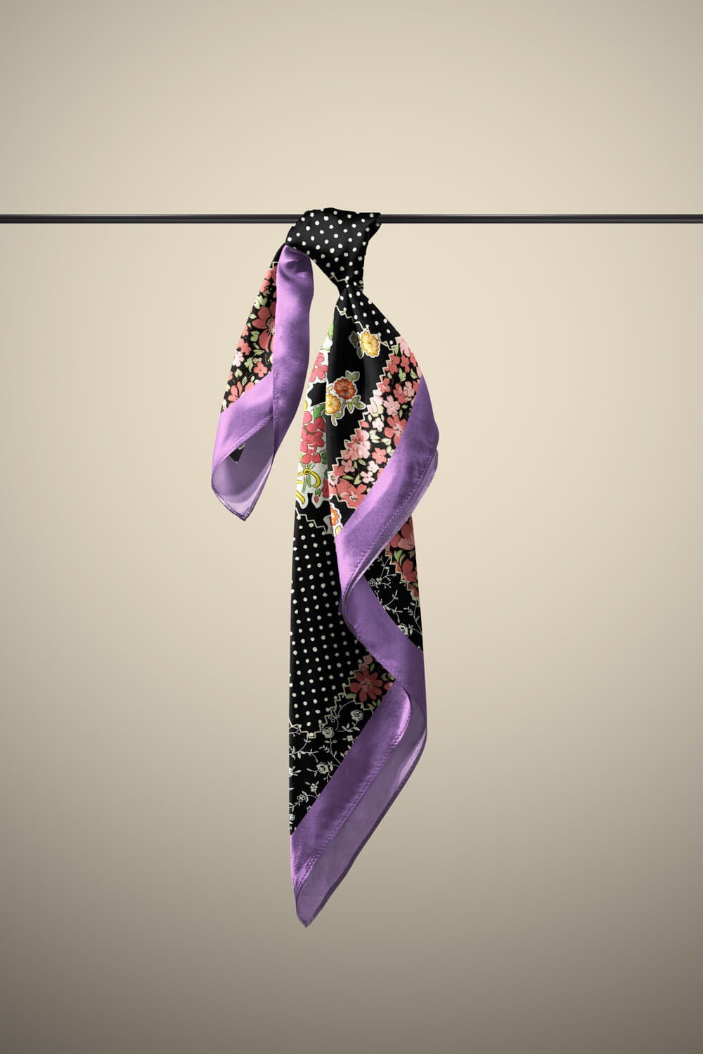 Violla A47 Kadın Patchwork Desenli Bandana 50x50 DG0114-22