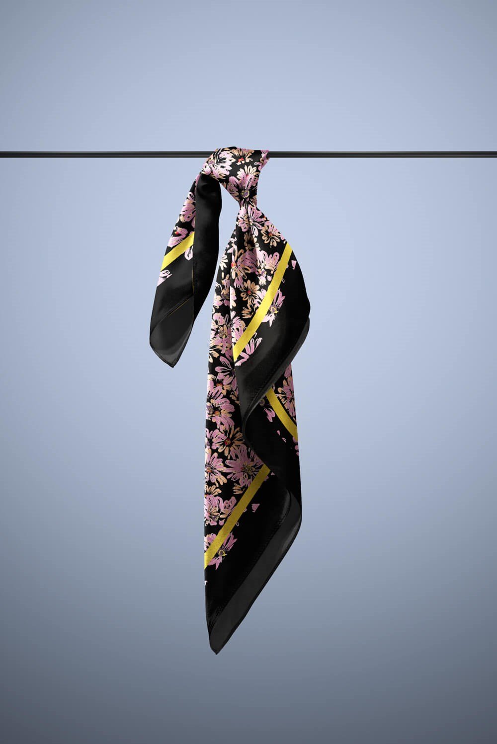 Violla D12 Kadın Pembe Çiçek Desenli 50x50 Bandana