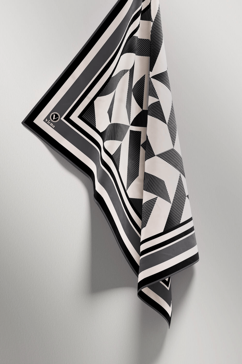 Twill Geometrik Desenli Füme Renkli 90x90 Eşarp (İpek İçermez) Kenar Dikiş Şekli El Dikişli