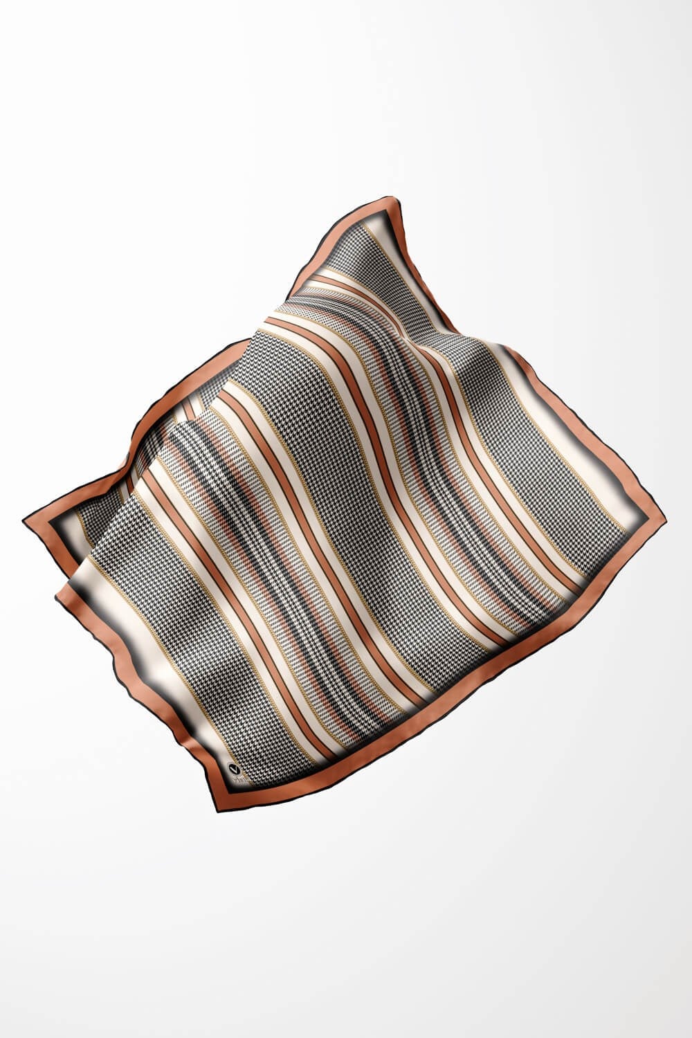 Twill Kazayaklı Şerit Desenli Somon Renkli 90x90 Eşarp (İpek İçermez) Kenar Dikiş Şekli El Dikişli