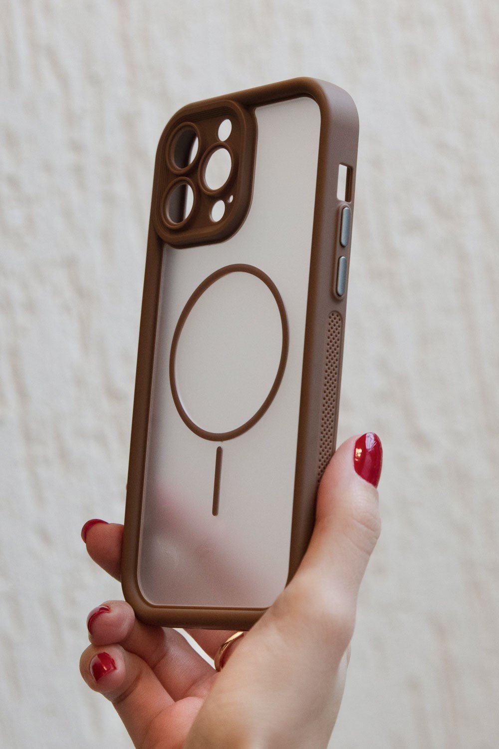 iPhone 14 Pro Max Kılıf – Kamera Korumalı – MagSafe Uyumlu – Haki Renk – Mat Silikon Telefon Kılıfı