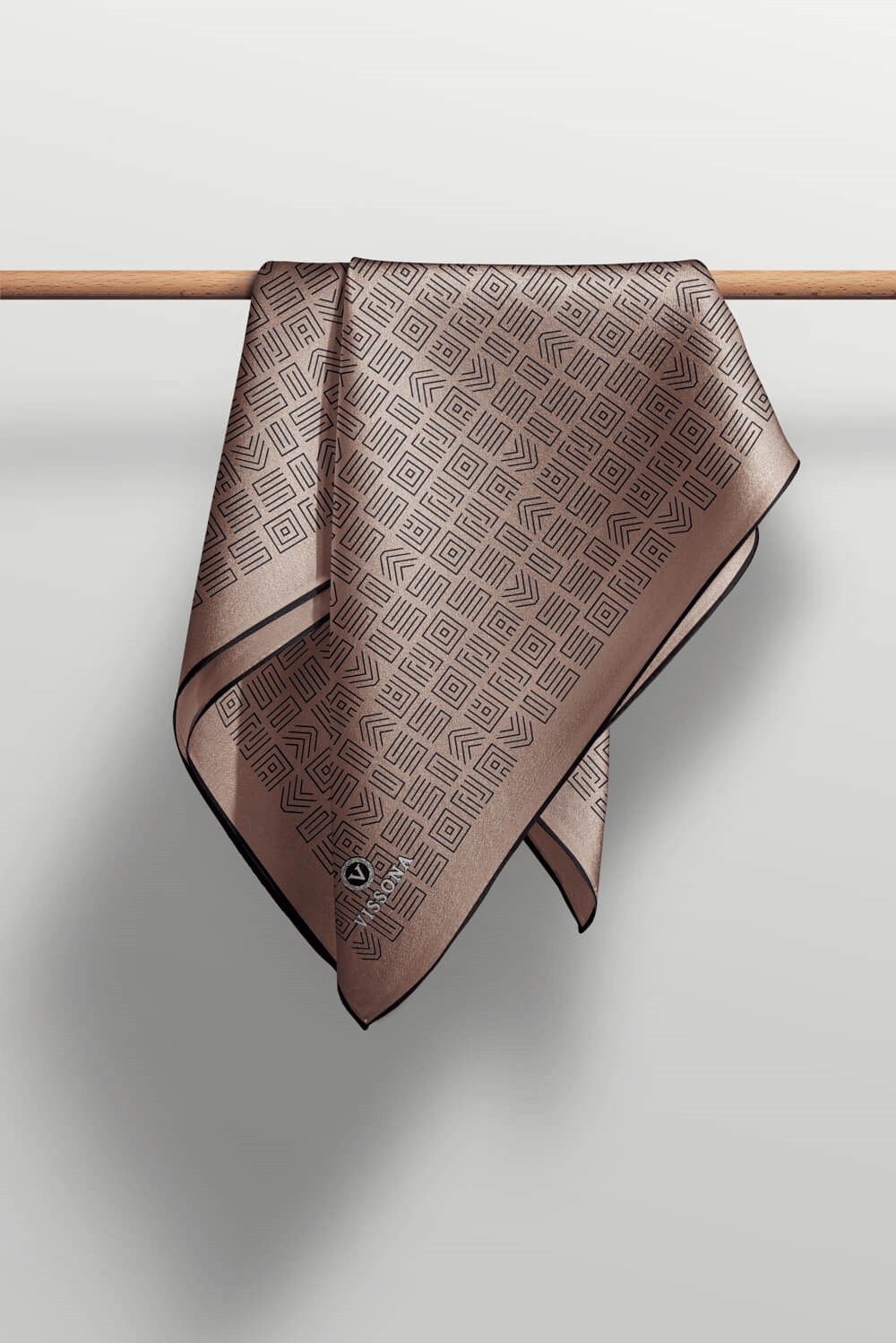%57 İPEK %43 VİSKON Twill İpek Etnik Motif Desenli Vizon - Siyah Renkli 90x90 Eşarp Dikim Şekli : El Dikişi
