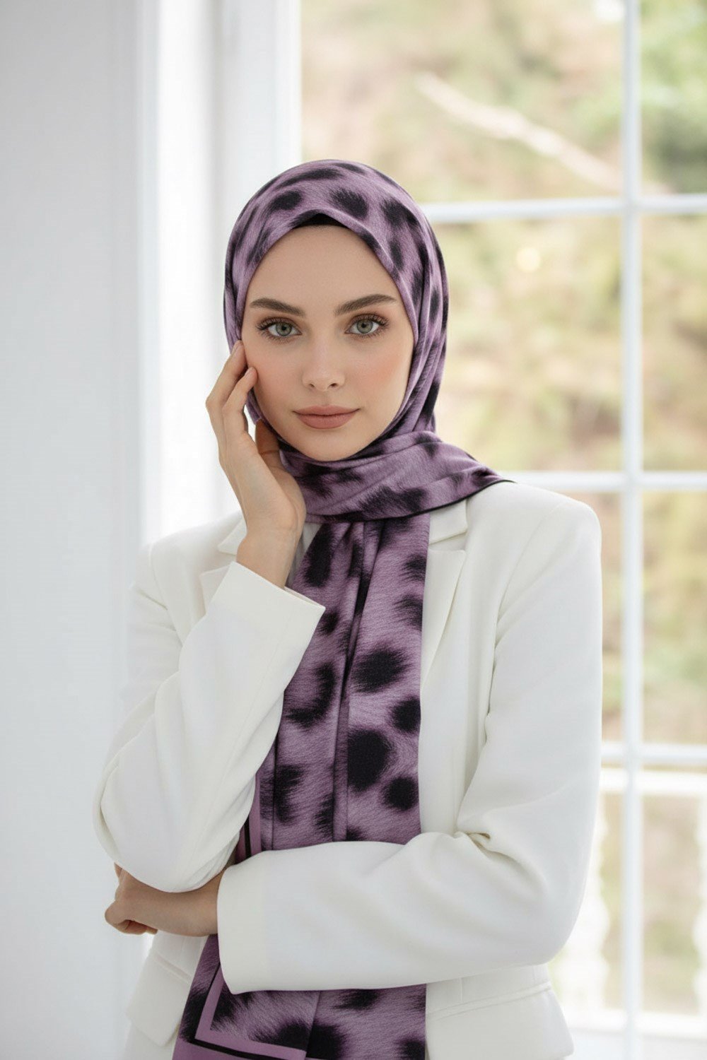 KREP LEOPAR DESENLİ PUDRA RENKLİ 75X195 KIRIŞMAZ ŞAL