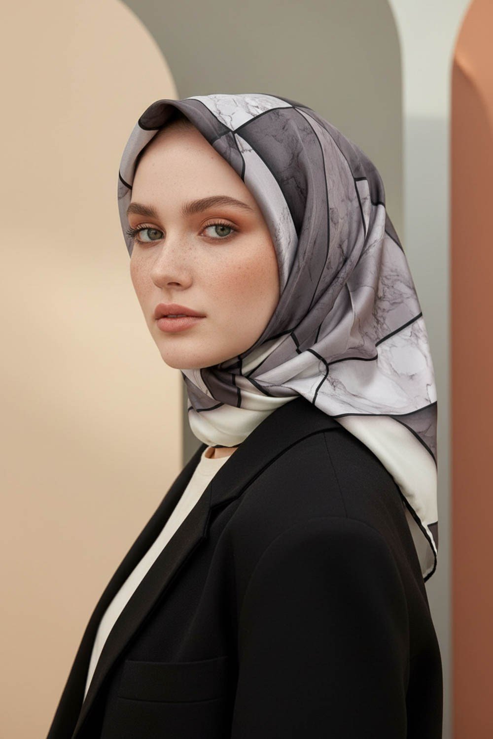 Rayon Mermer Desenli Siyah - Krem Renkli 90x90 Eşarp (İpek İçermez) Kenar Dikiş Şekli El Dikişli